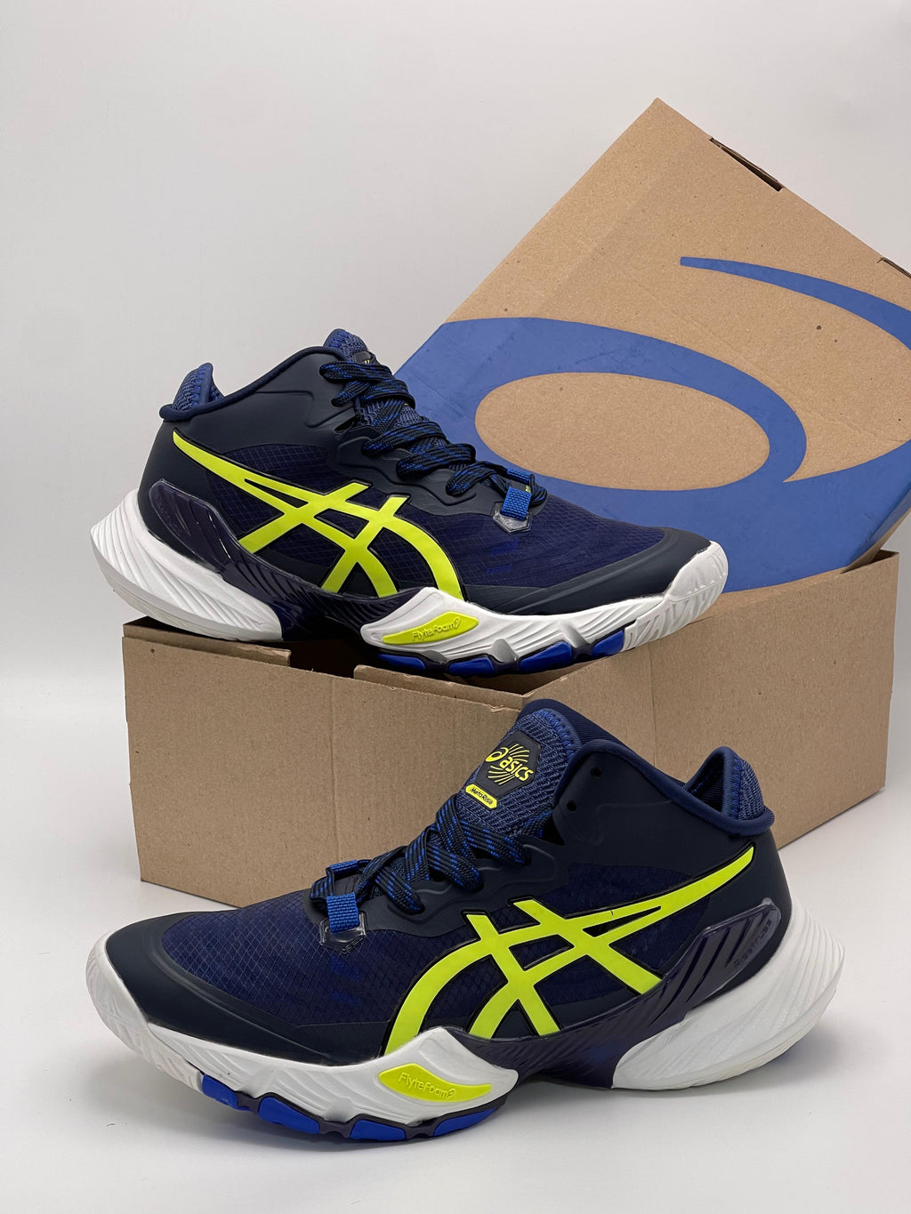 ASICS Sky Elite FF 2 “Navy/Yellow”