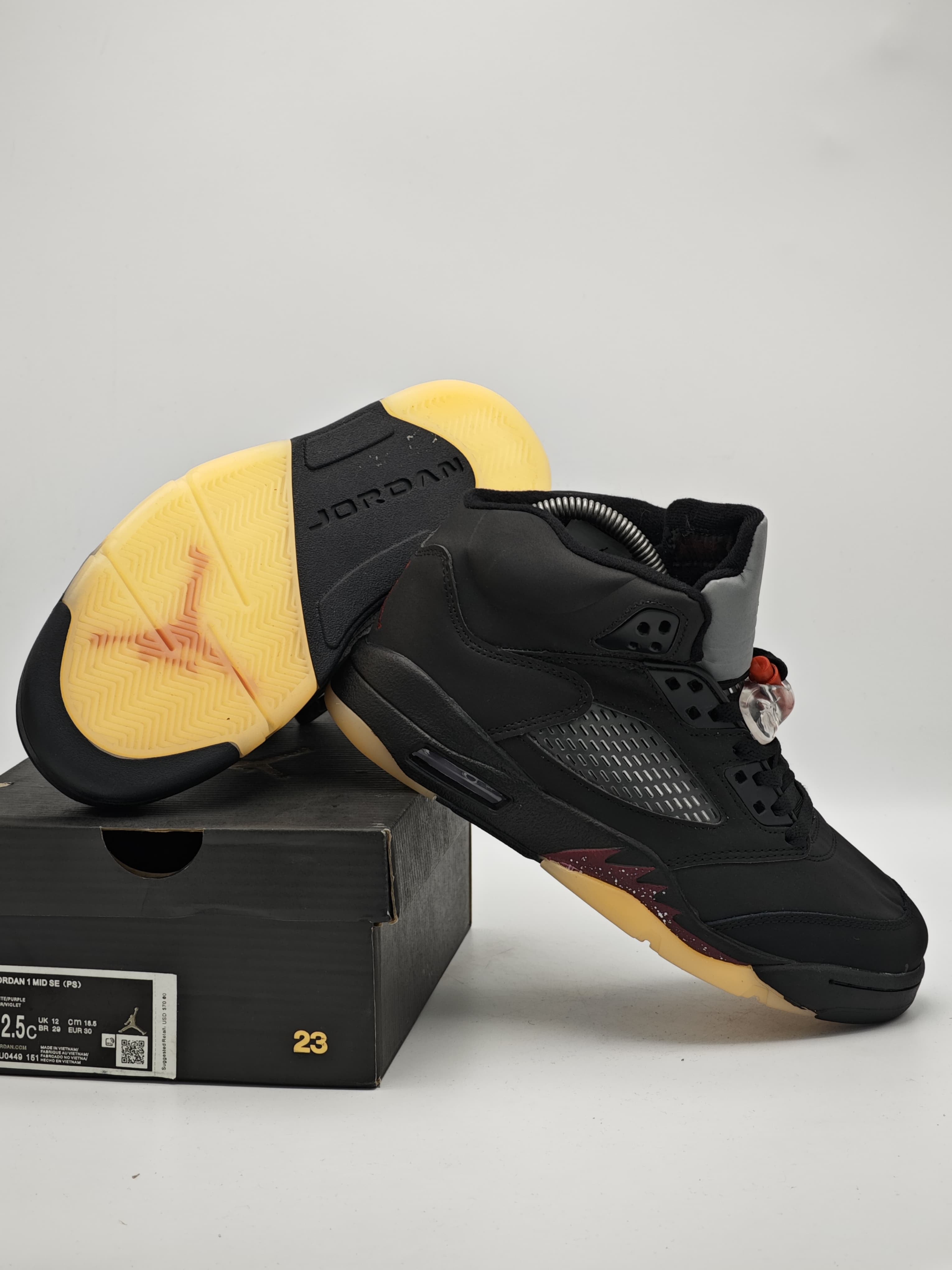 Air Jordan 5 Retro "Burgundy Black Gum"