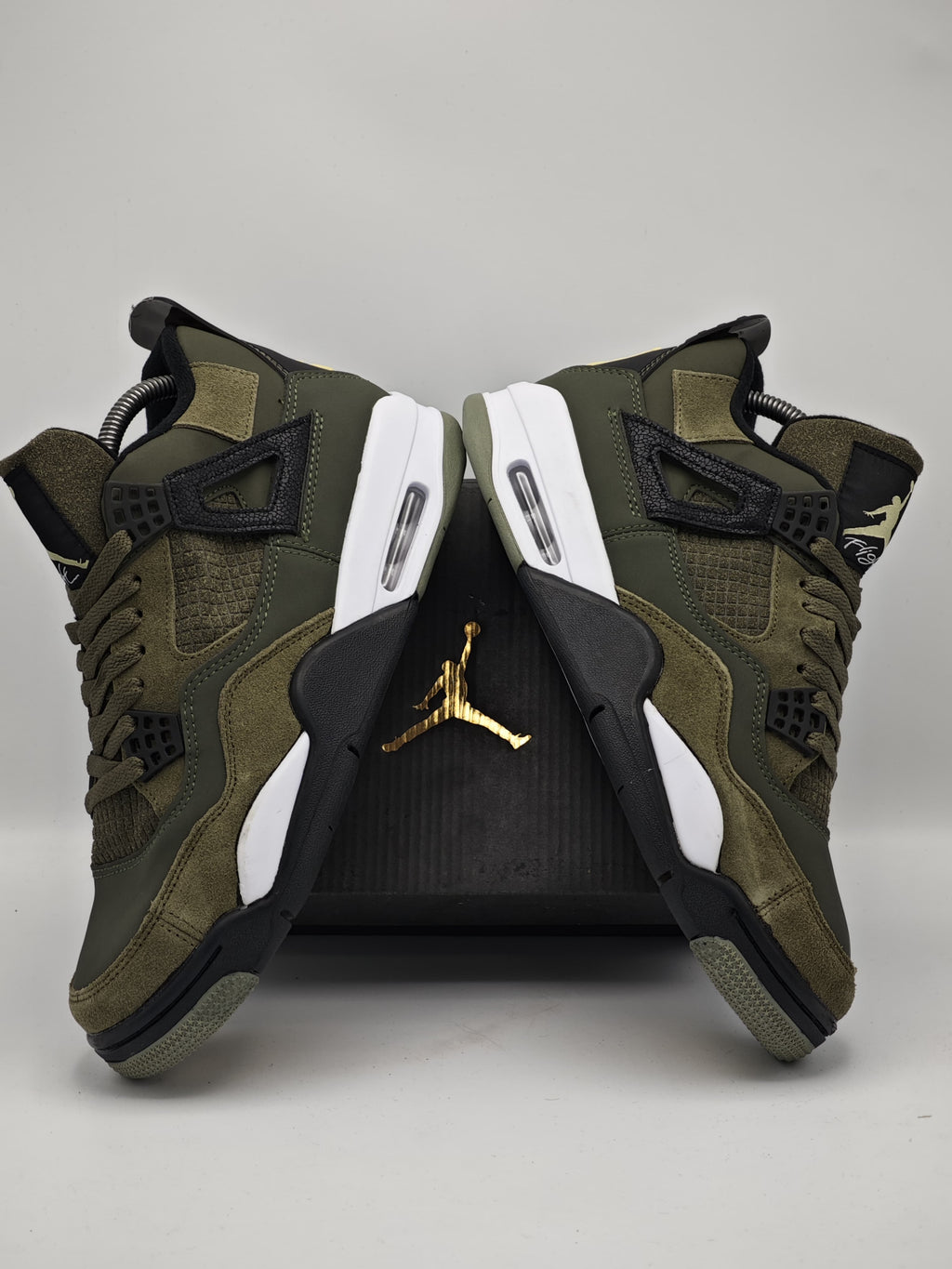 Jordan 4 SE Craft “Medium Olive”