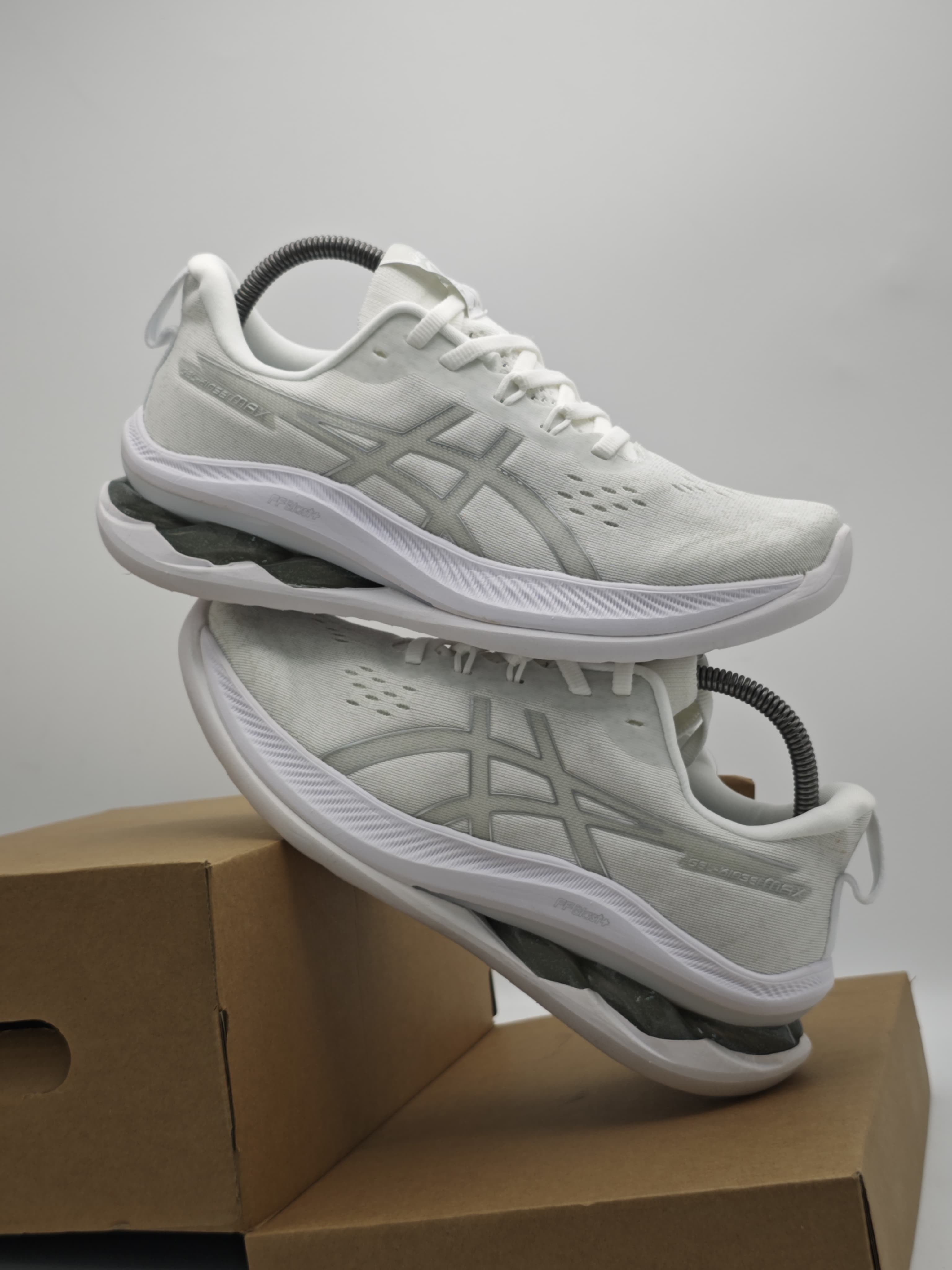 Asics Gel-Nimbus 24 Blanco Hielo