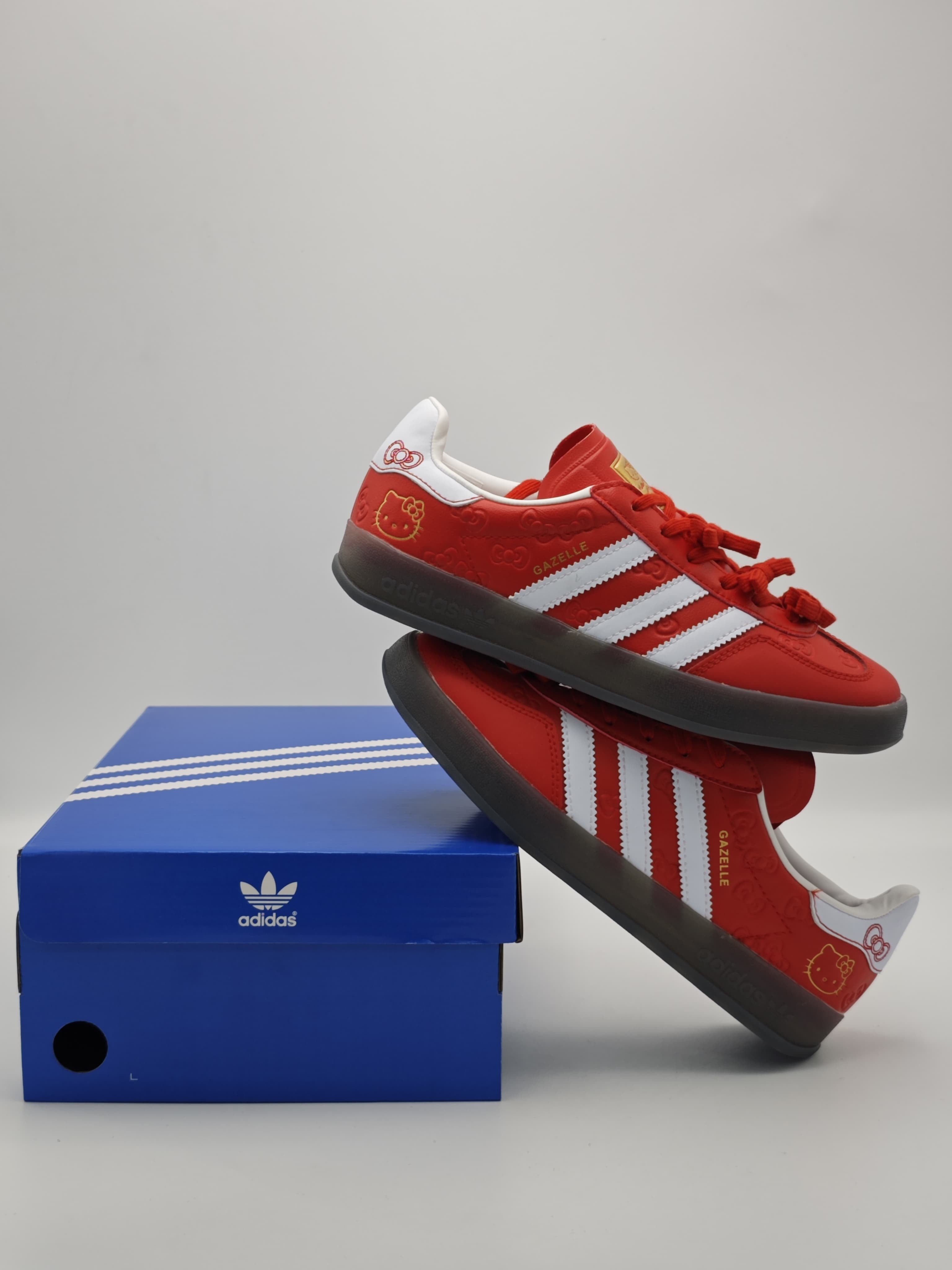 Adidas Gazelle x Hello Kitty