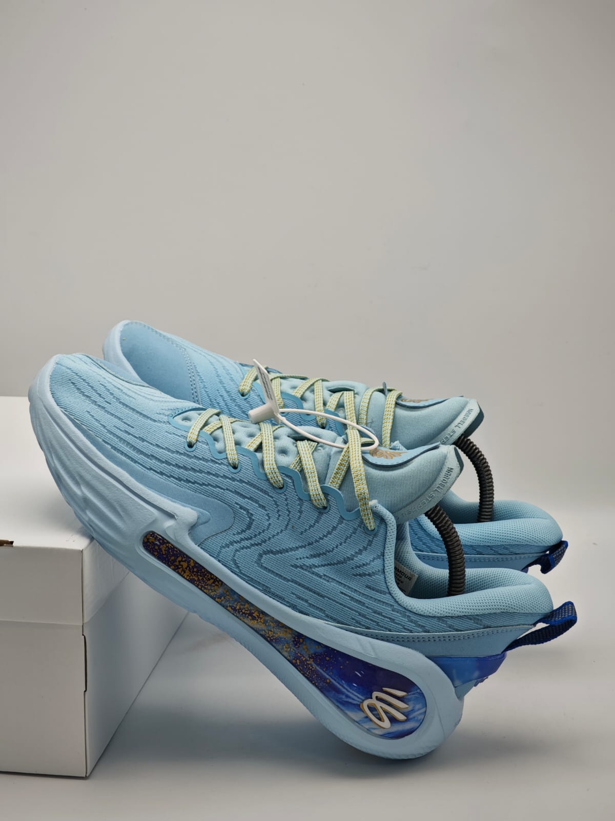 Under Armour Curry 10