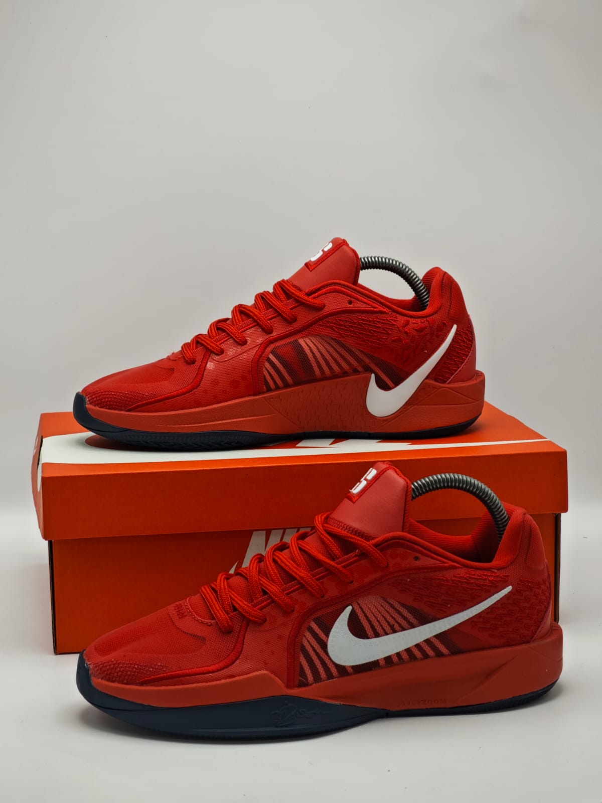 Nike LeBron Witness 8 University Red
