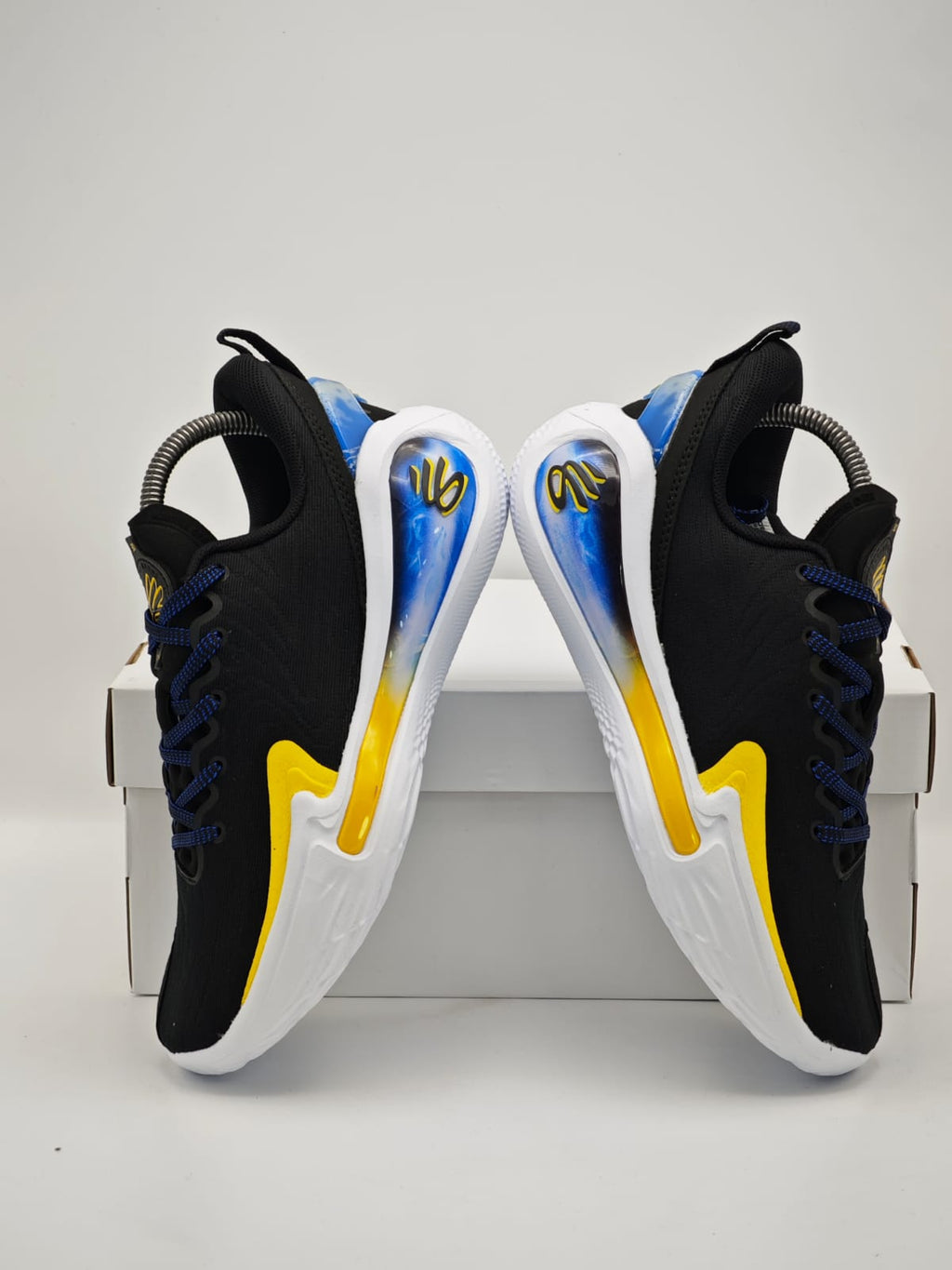 Under Armour Curry Flow 10 “Warriors”