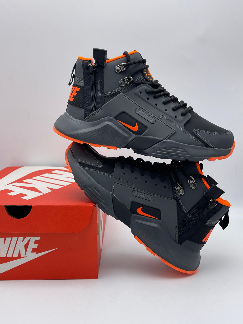 Nike Air Acronym Mid Gris/Naranja