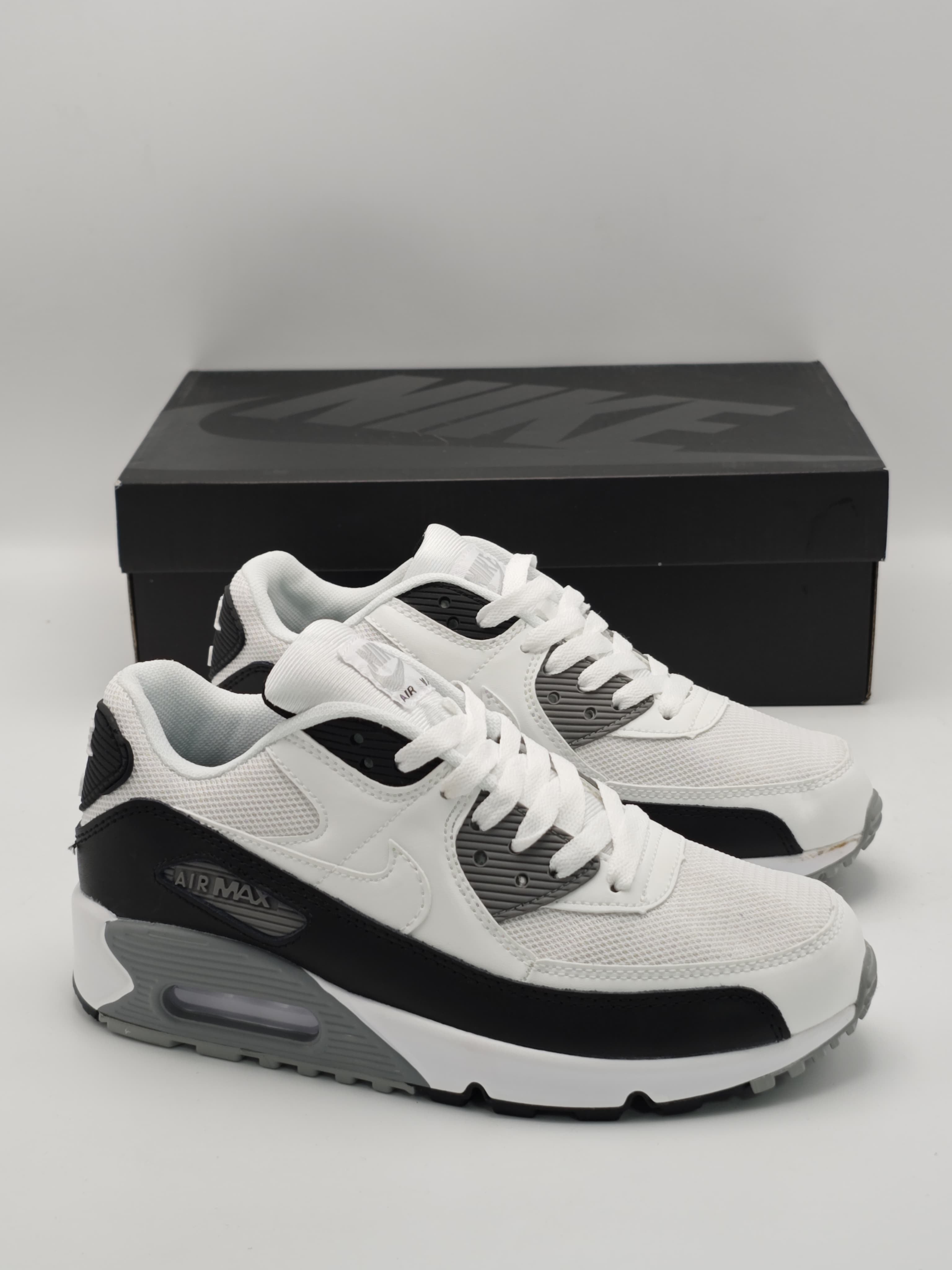 Nike Air Max 90