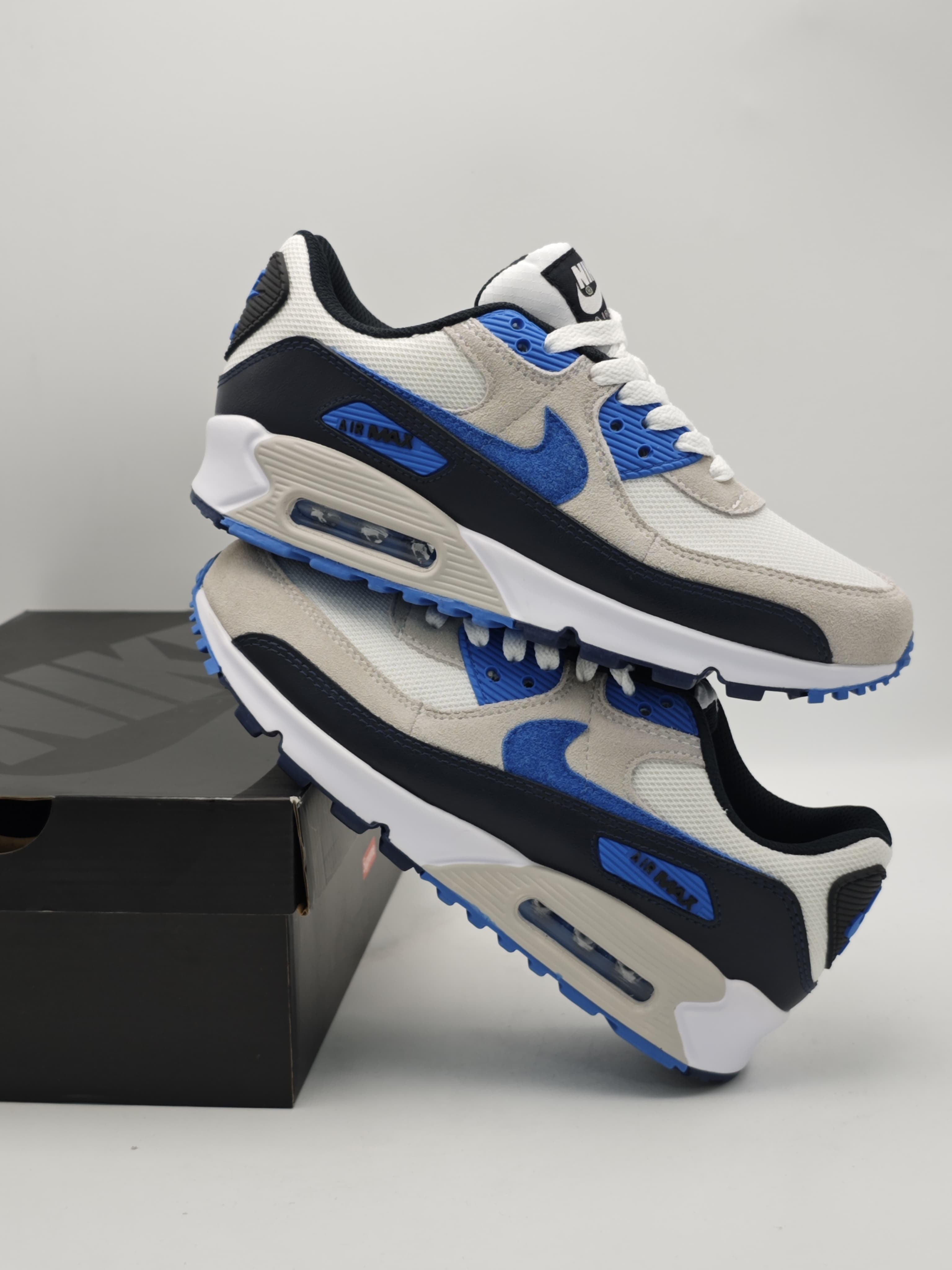 Nike Air Max 90