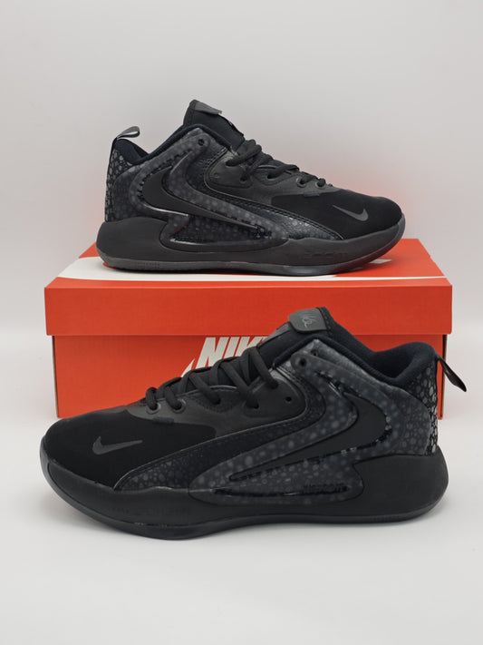 Nike Zoom Freak 4 “All Black”