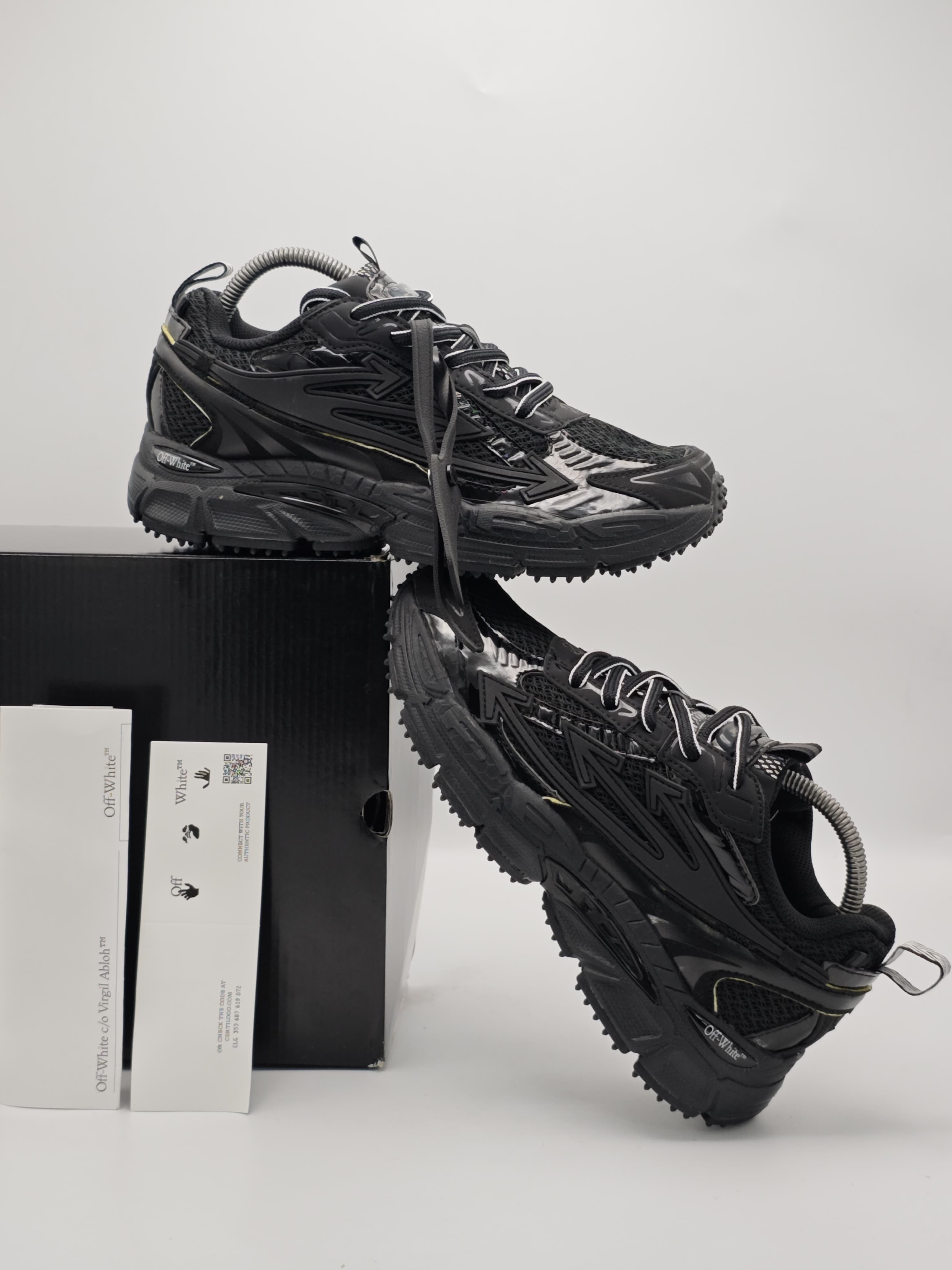 Off-White™ Be Right Back – Triple Black Edition