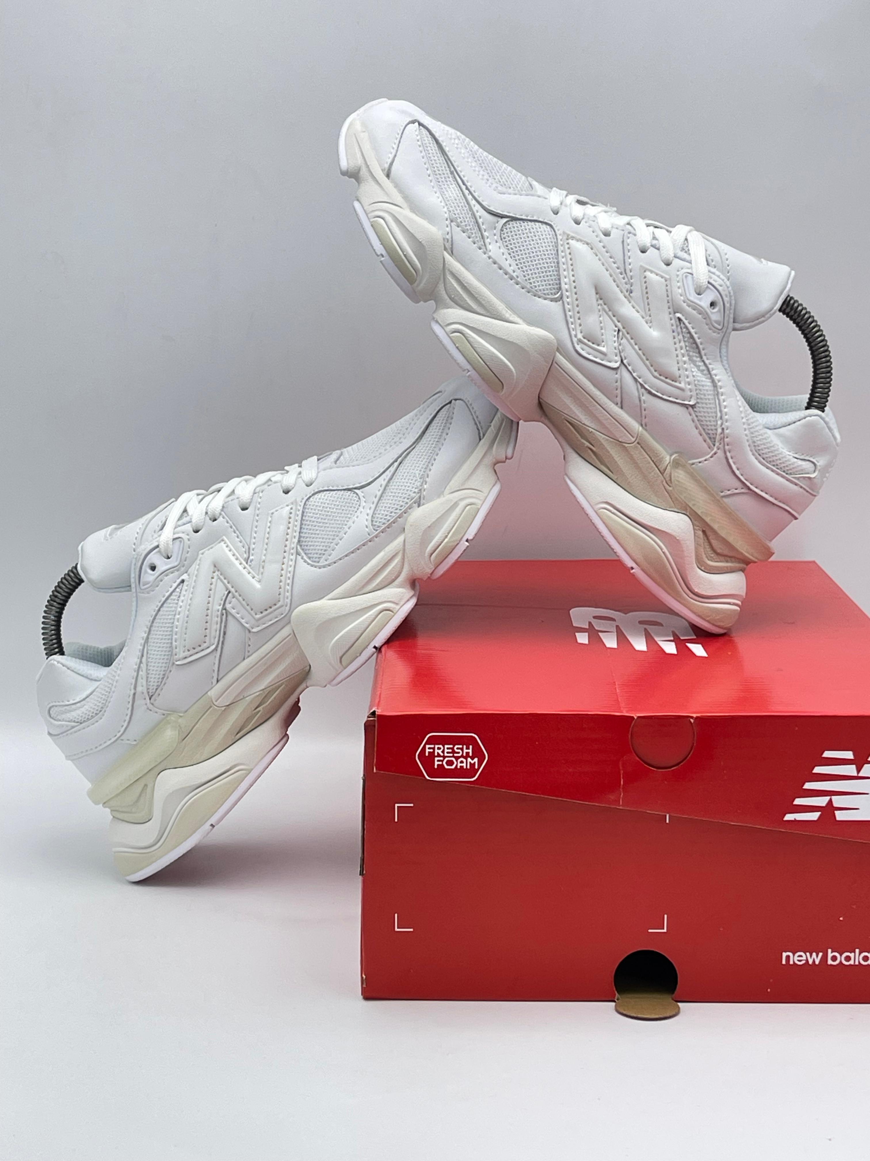 New Balance 9060 Blanco Chunky