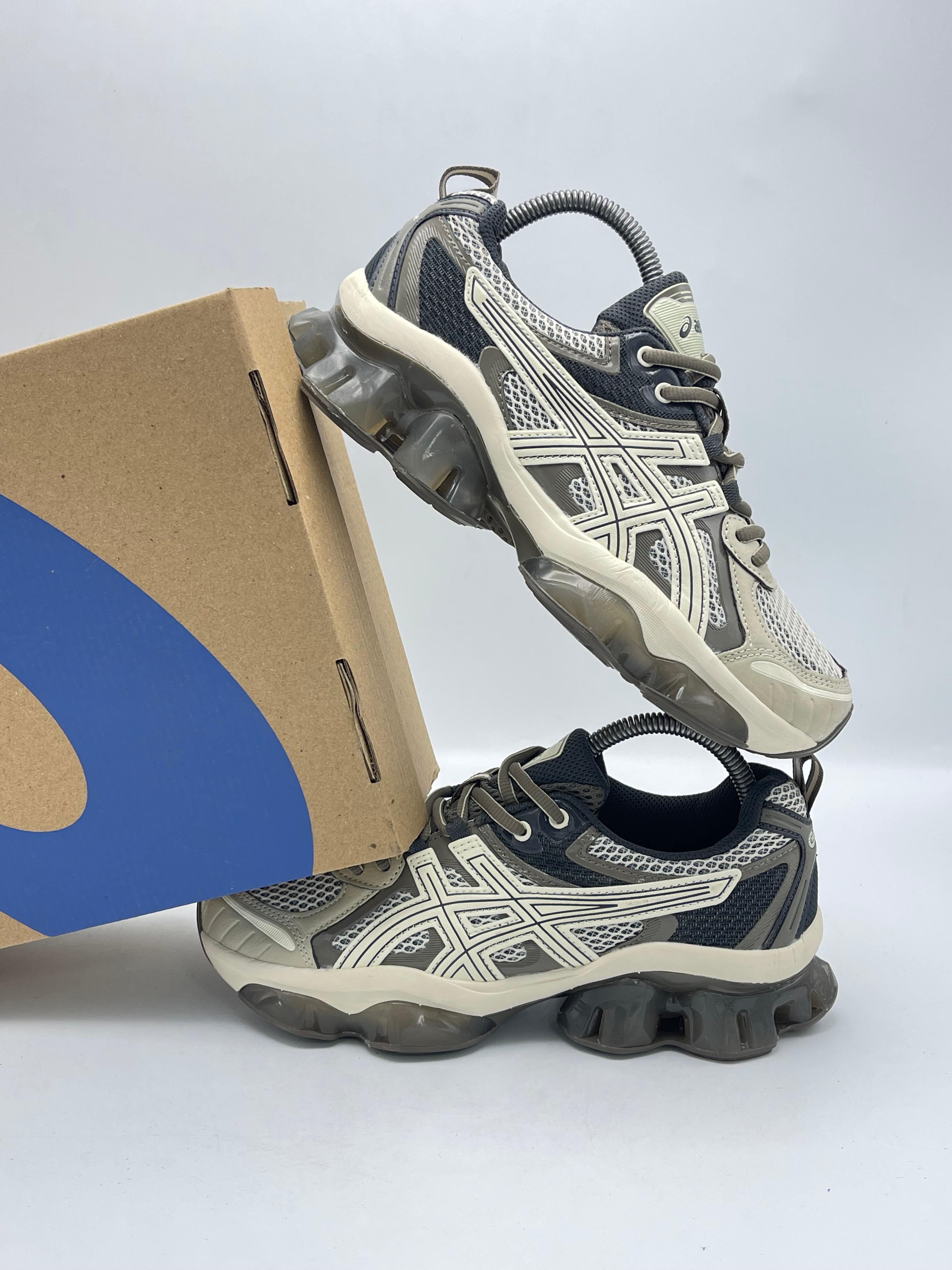 Asics Gel-Quantum 360 Beige/Gris