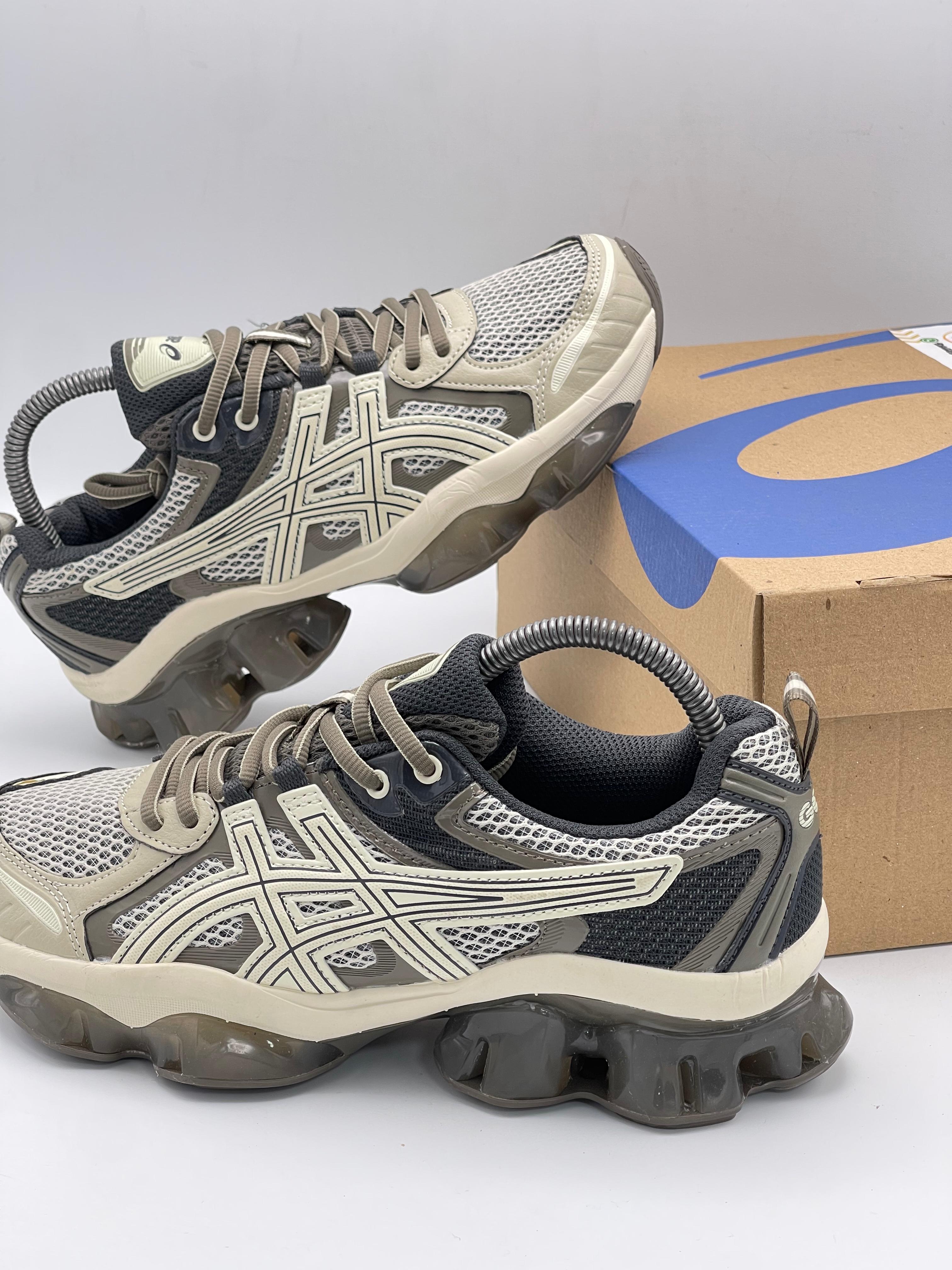 Asics Gel-Quantum 360 Beige/Gris