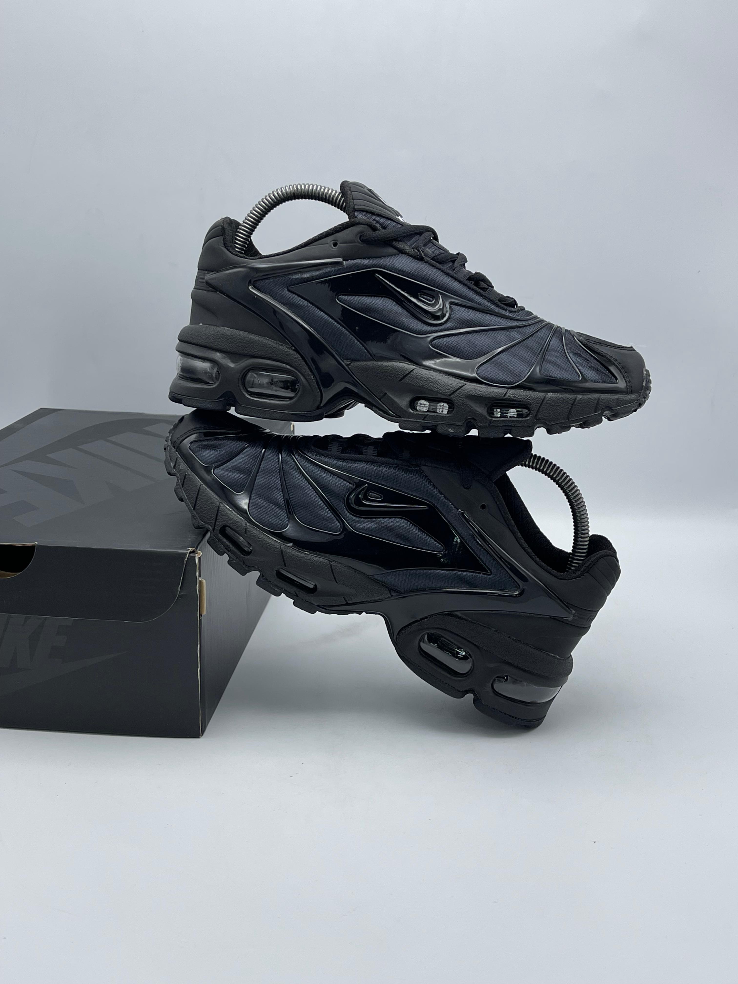 Nike Air Max Plus Black Edition