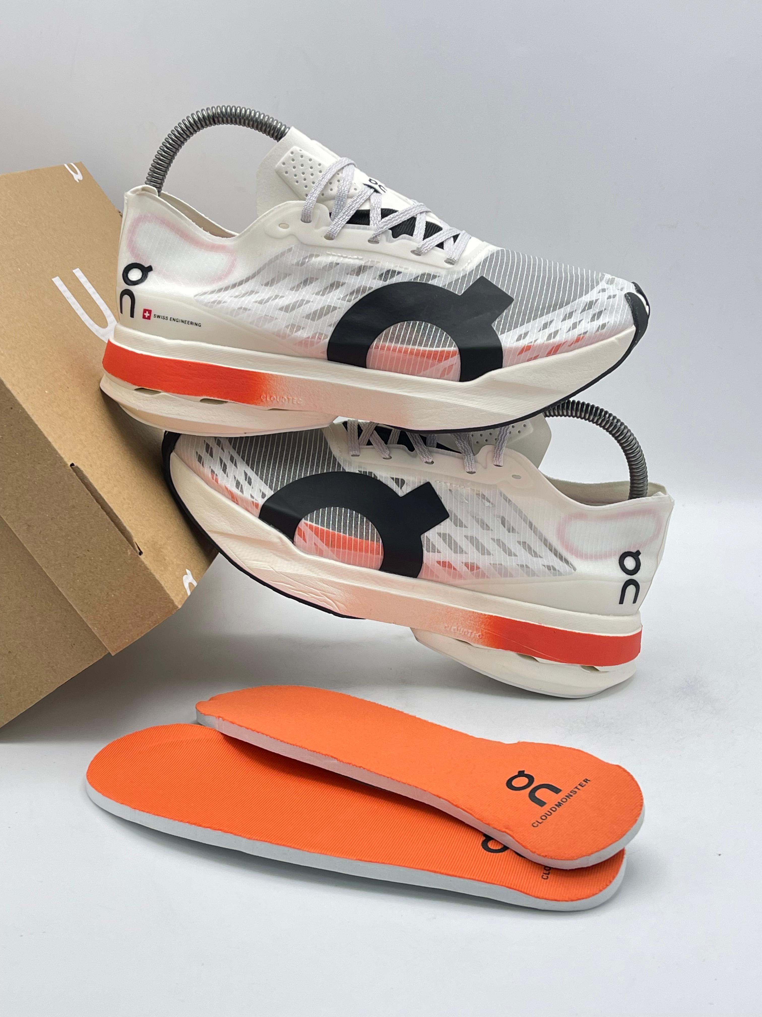 On Cloudboom Echo White Orange