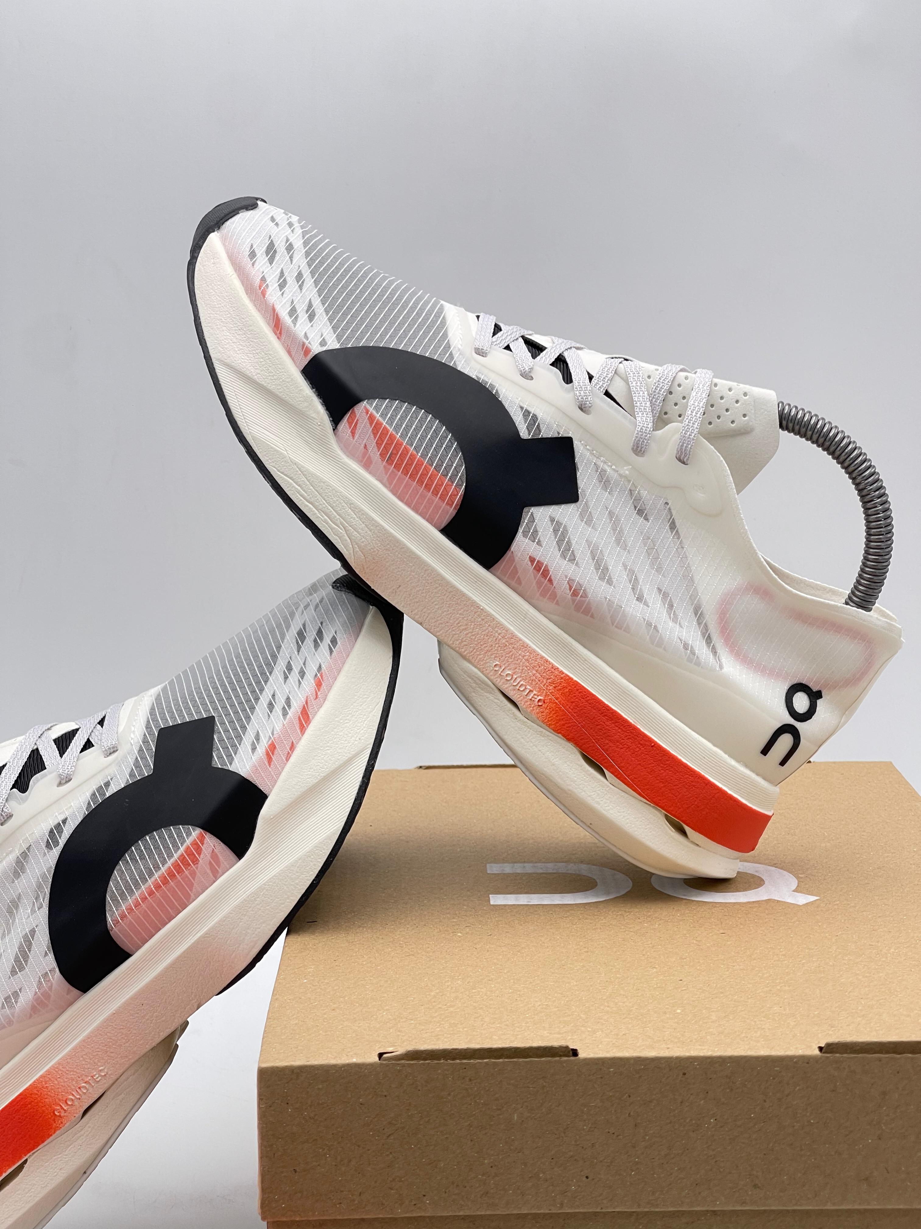 On Cloudboom Echo White Orange