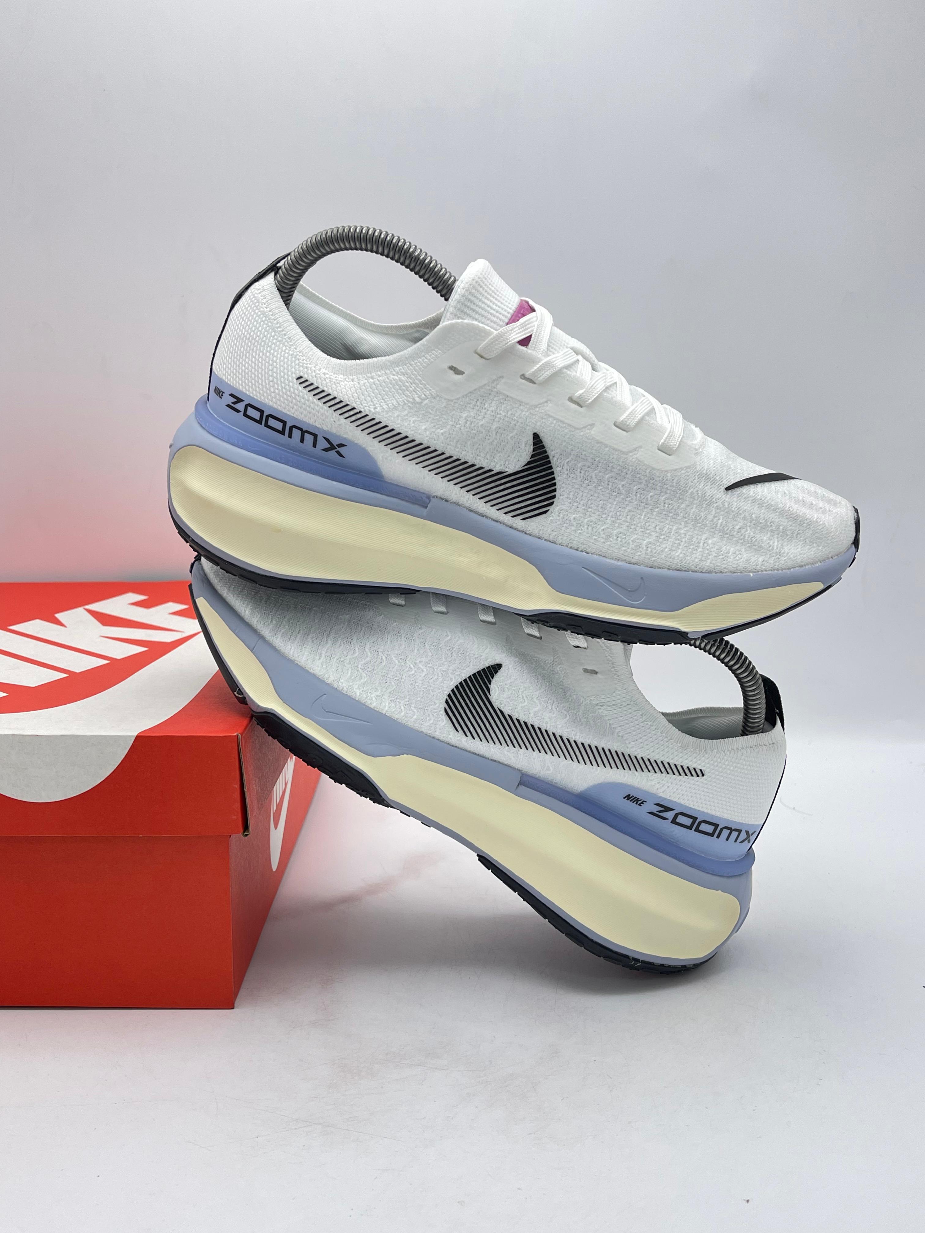 Nike ZoomX Vaporfly White Black