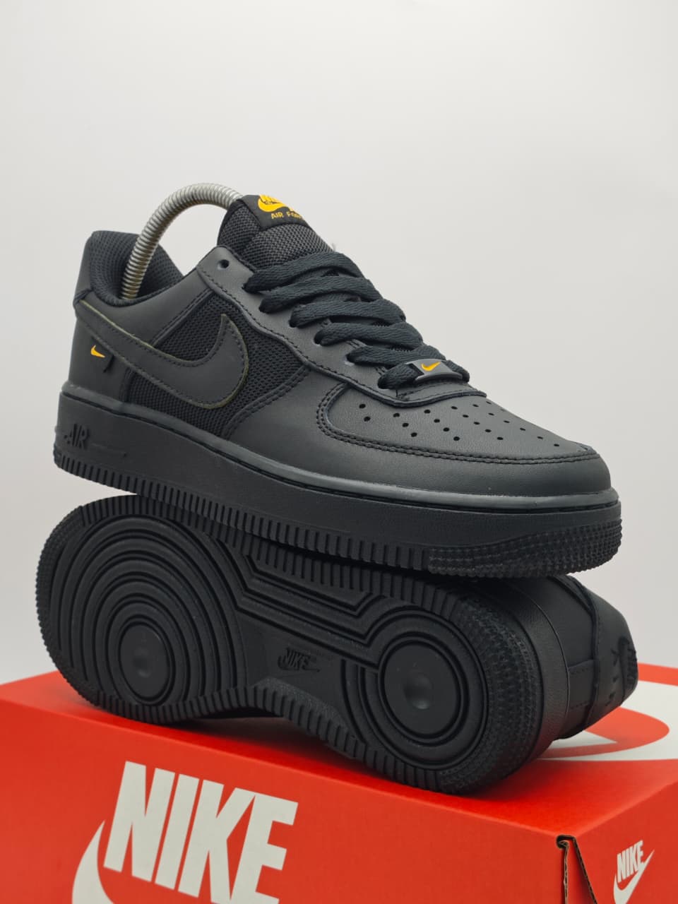 Nike Air Force 1 Low Black Yellow