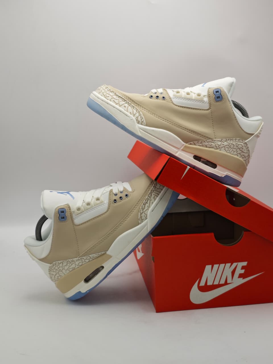 Air Jordan 3 Retro “Cement Gold”