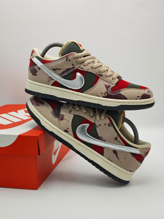 Nike Dunk Low Camo Silver Swoosh