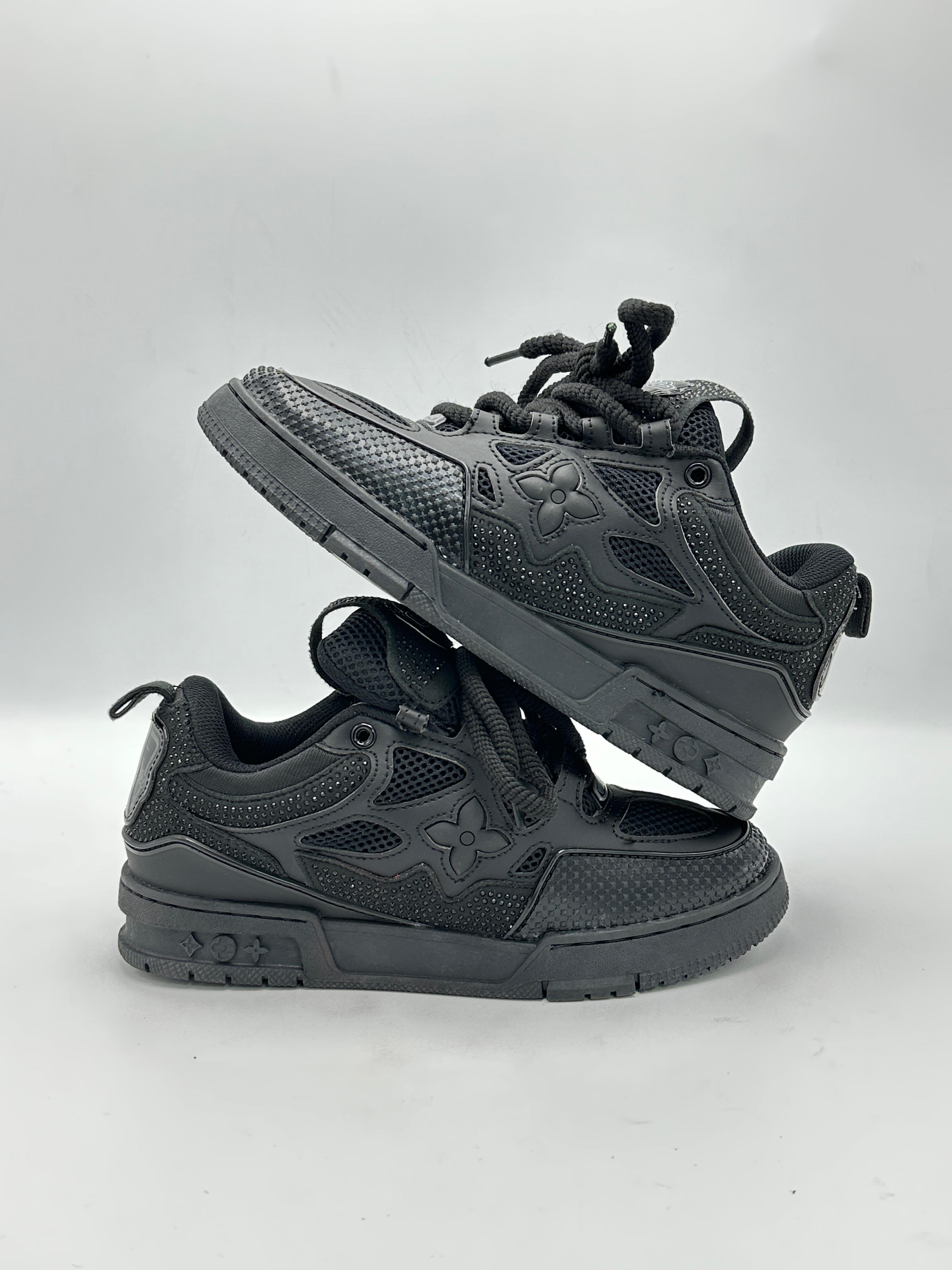 Louis Vuitton Trainer Black