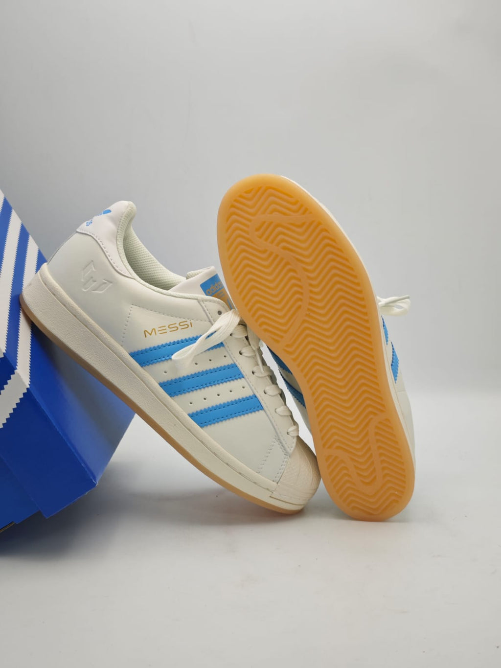 Adidas Superstar Messi