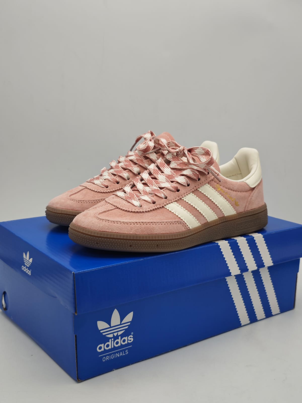 Adidas Spezial Pink