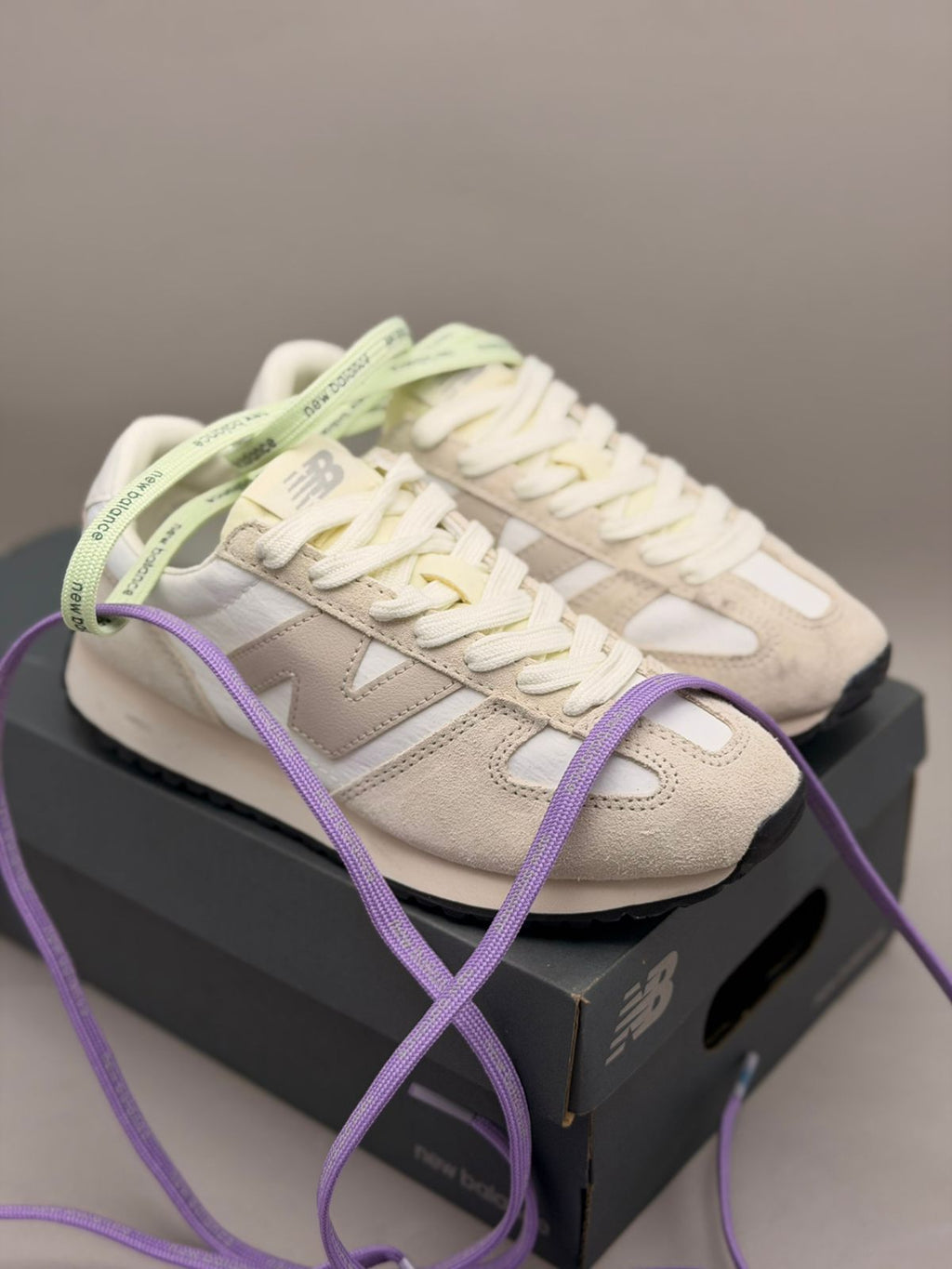 New Balance 237