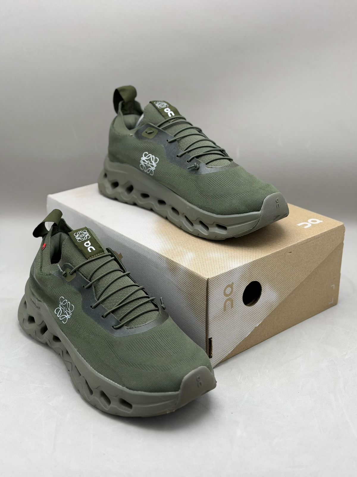 ON Running x LOEWE Cloudtilt Olive