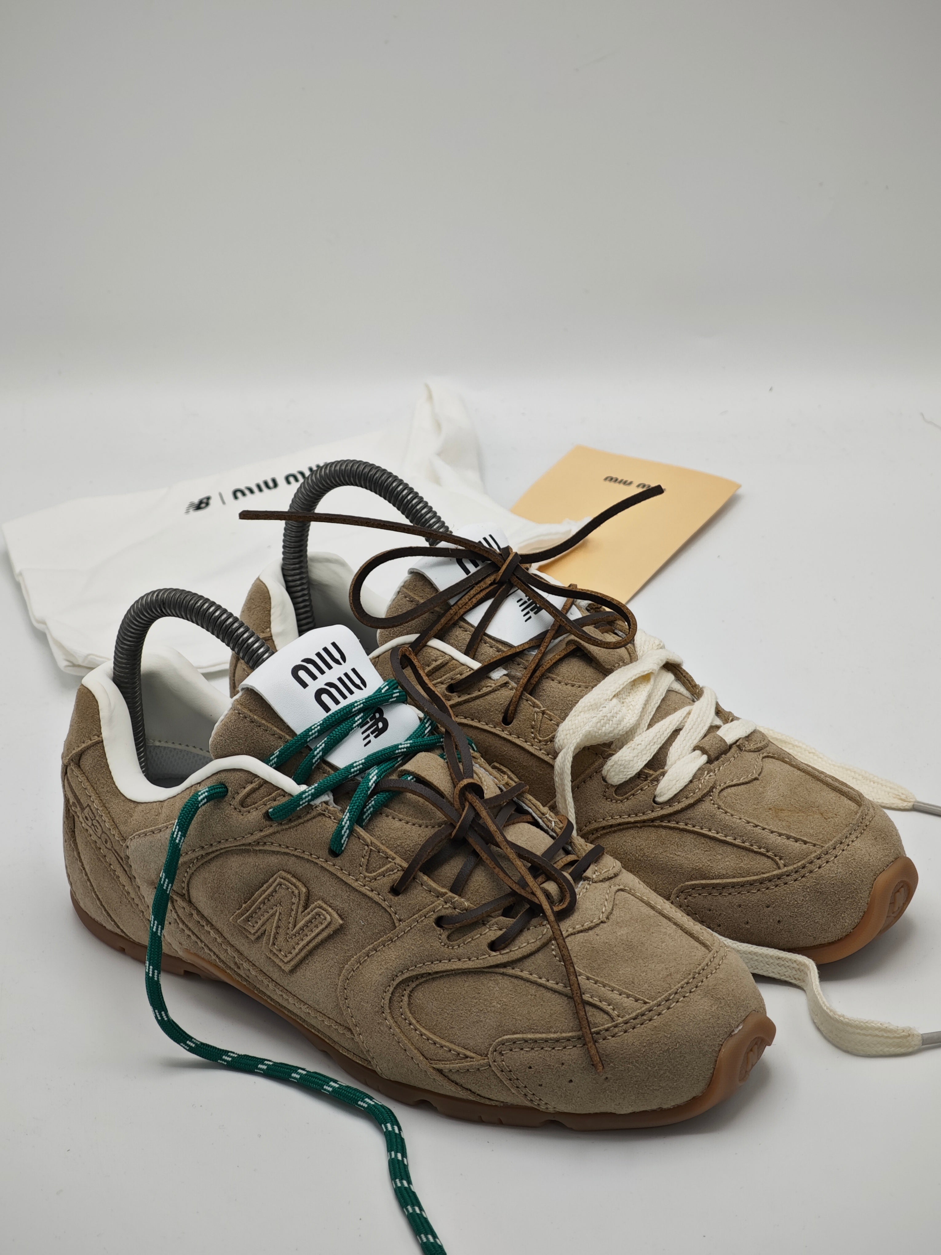 New Balance 530 x Miu Miu