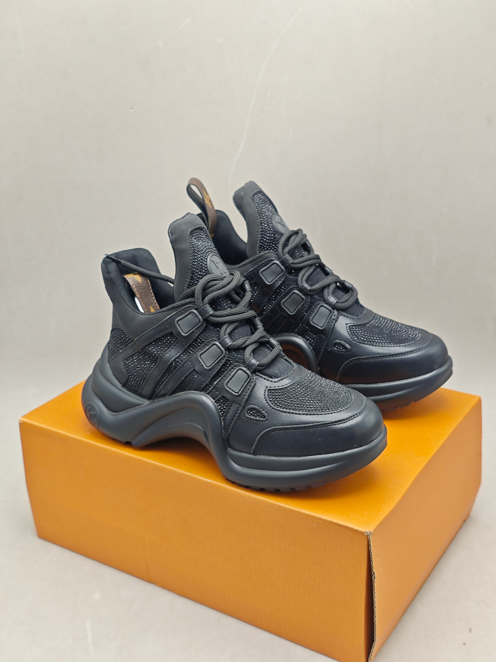 Louis Vuitton Archlight