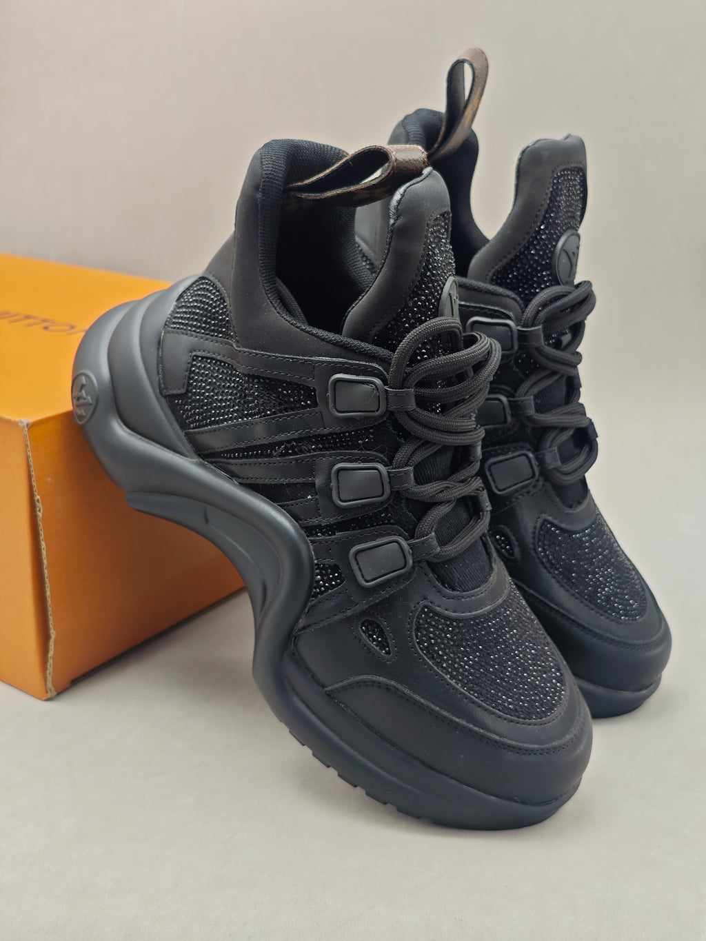 Louis Vuitton Archlight