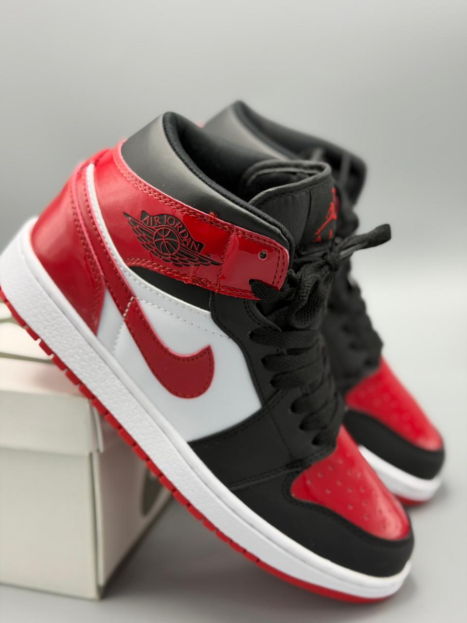 Jordan 1 Retro