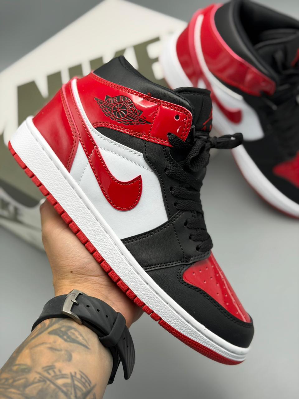Jordan 1 Retro