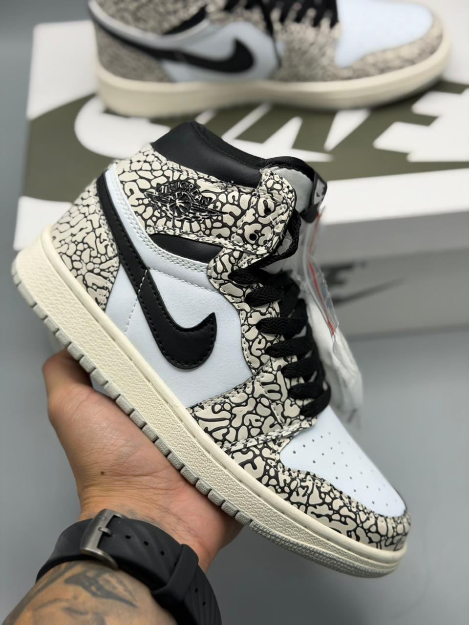 Jordan 1 Retro