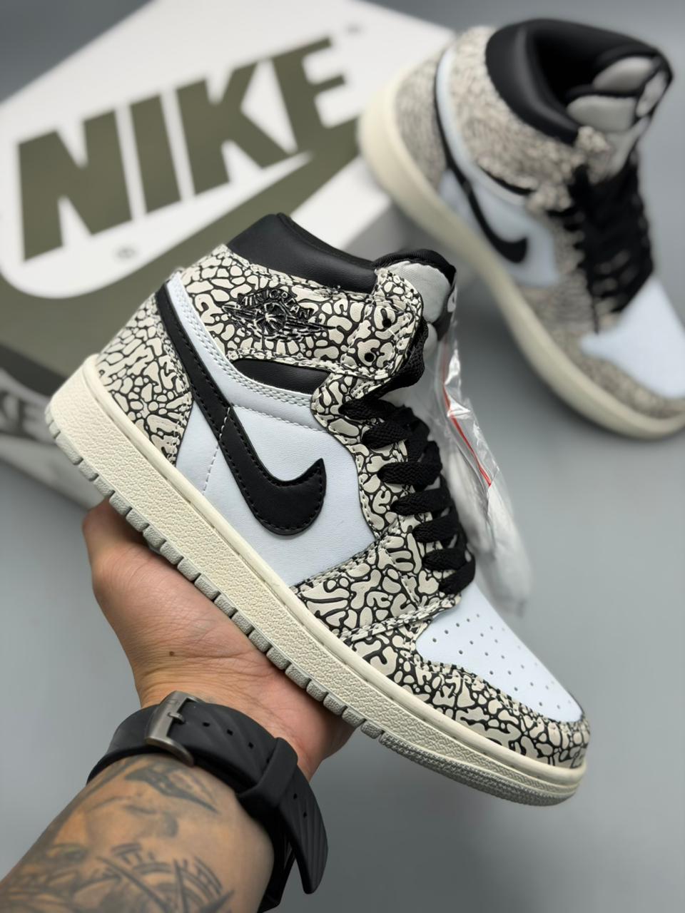Jordan 1 Retro