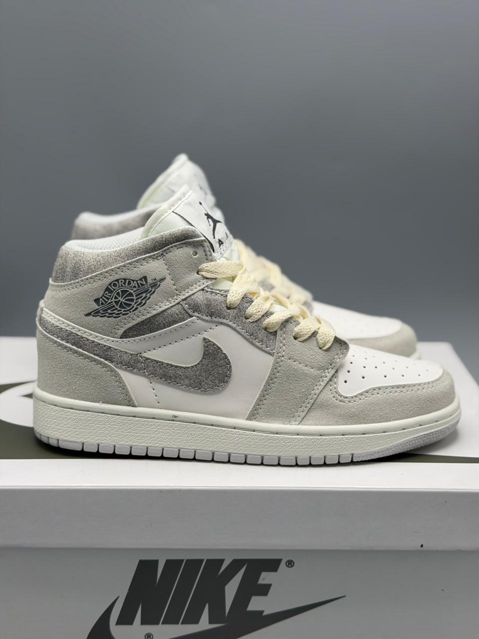 Jordan 1 Retro