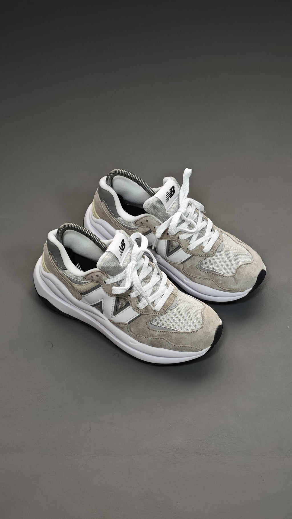 New Balance 5740