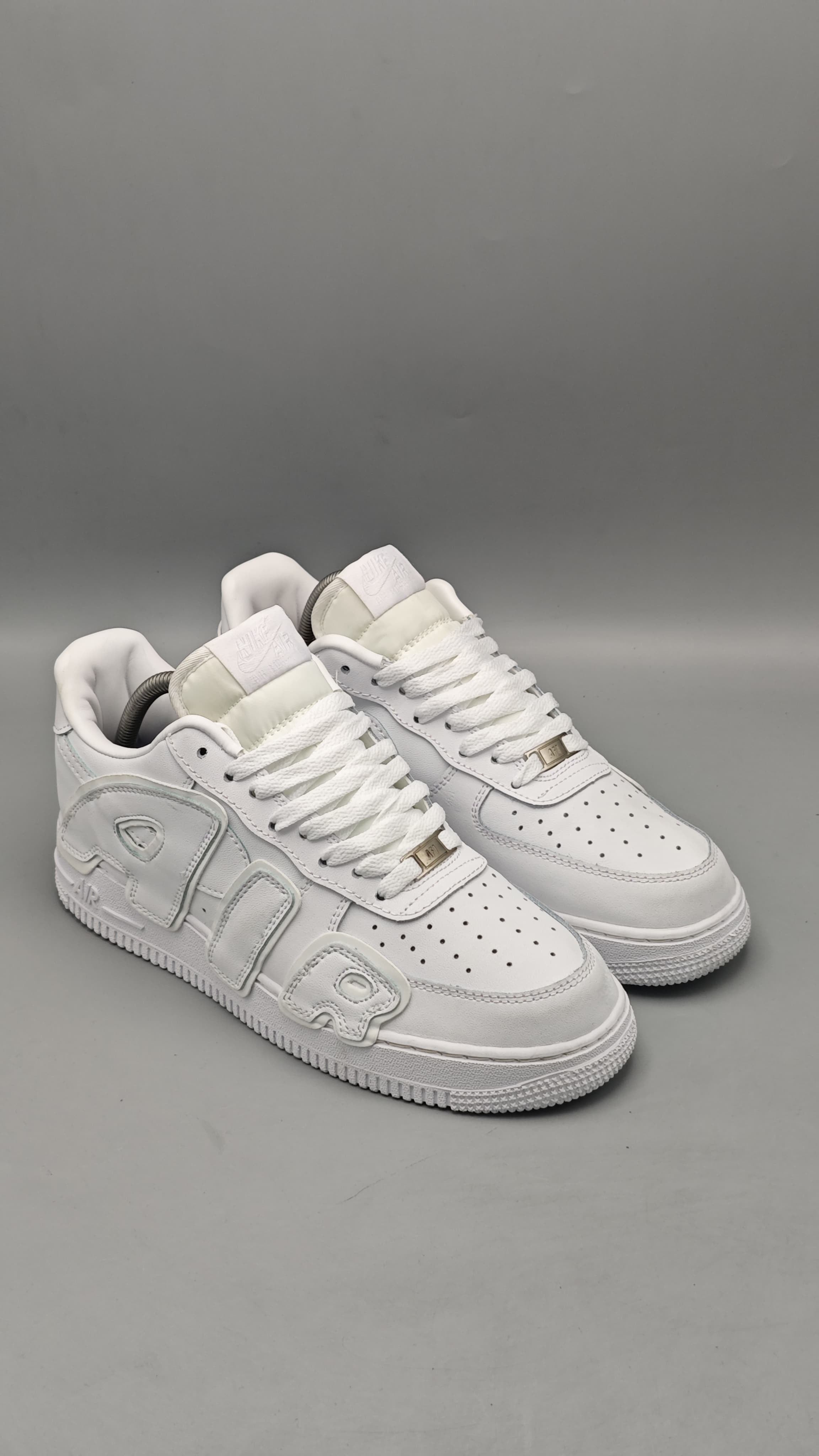 Nike Air Force 1 Low