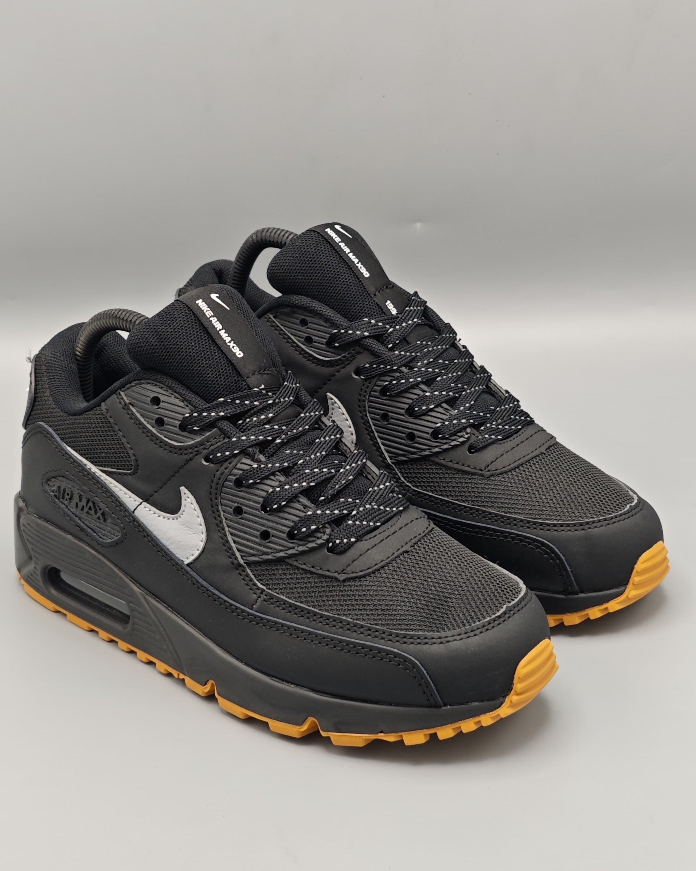 Nike Air Max 90