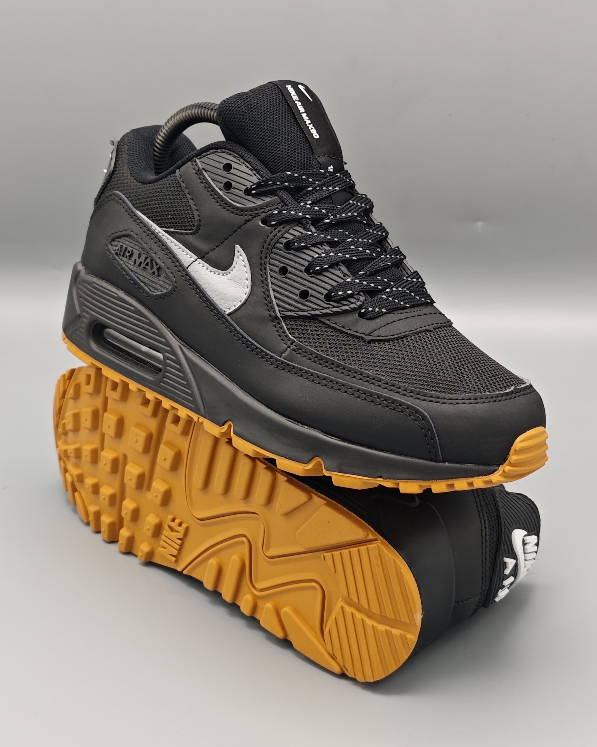 Nike Air Max 90
