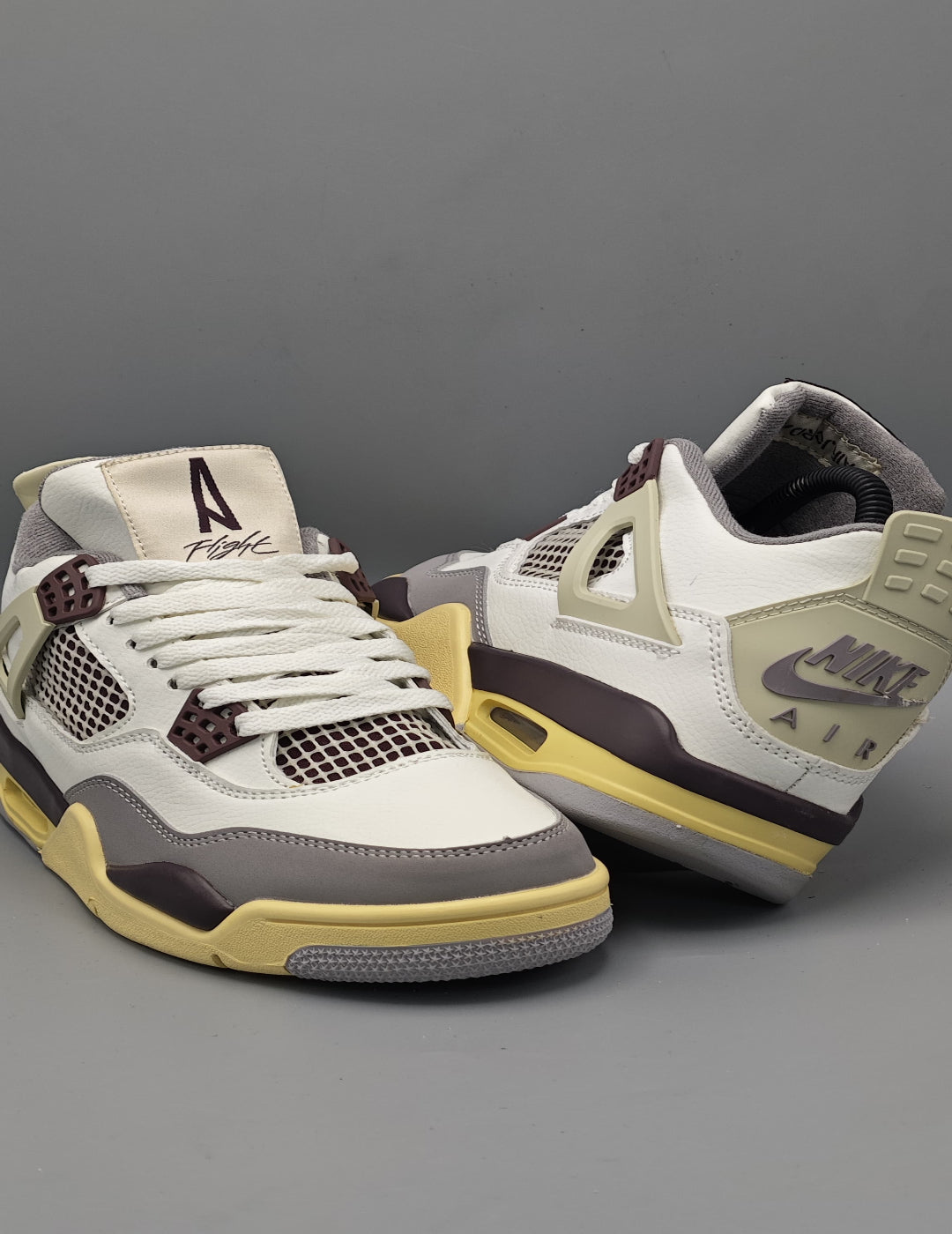 Air Jordan 4 Retro