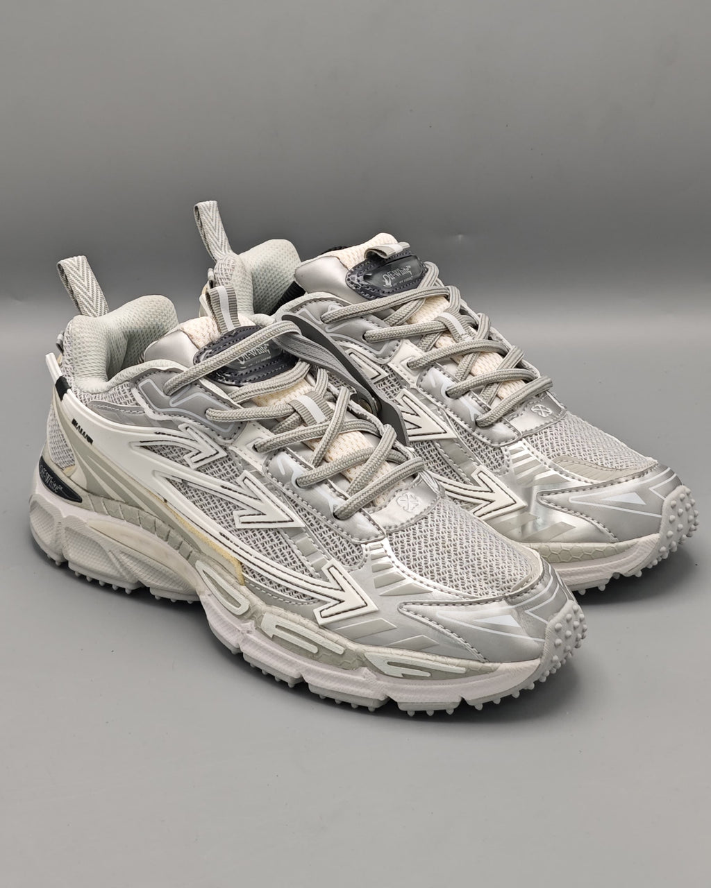 Off-White "Be Right Back"