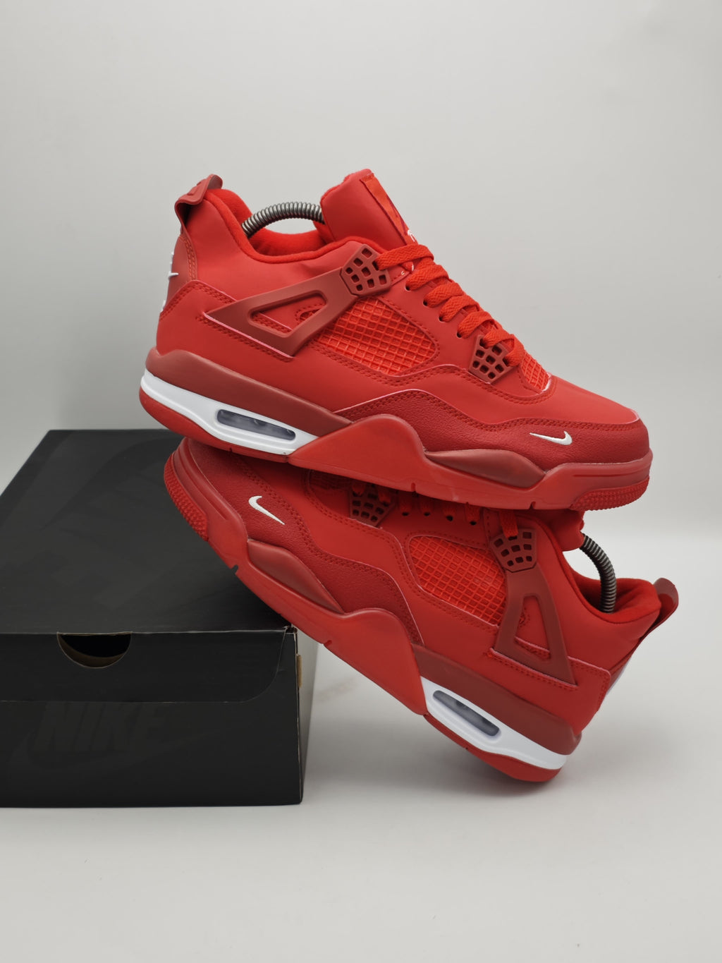 Jordan Retro 4 Red Thunder