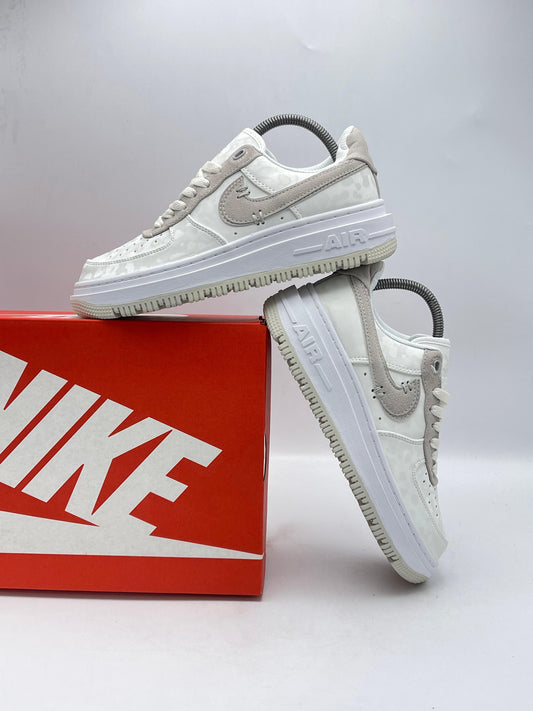 Nike Air Force 1 Shadow White Grey