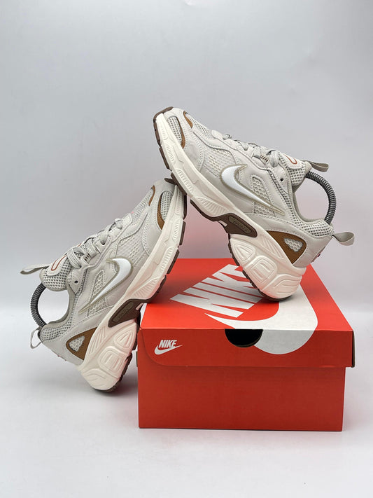 Nike Zoom Vomero 5 Light Bone White Brown