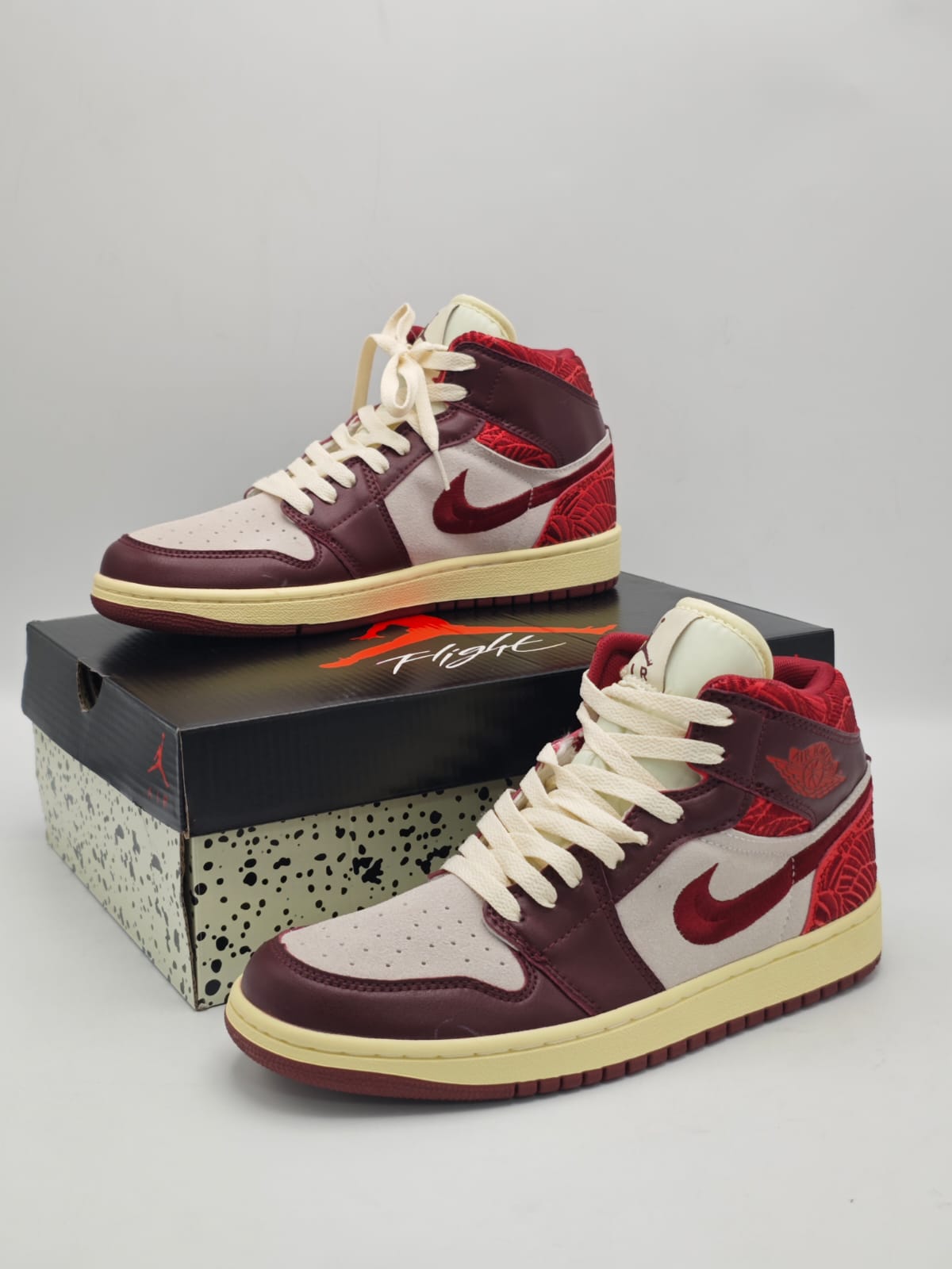 Jordan Retro 1 Red Wave