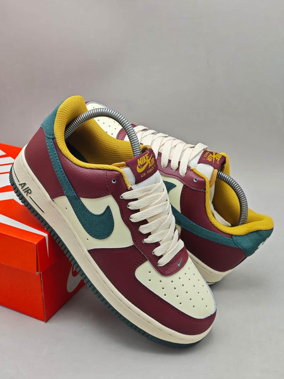 Air Force 1 “Bordeaux Green Vintage”
