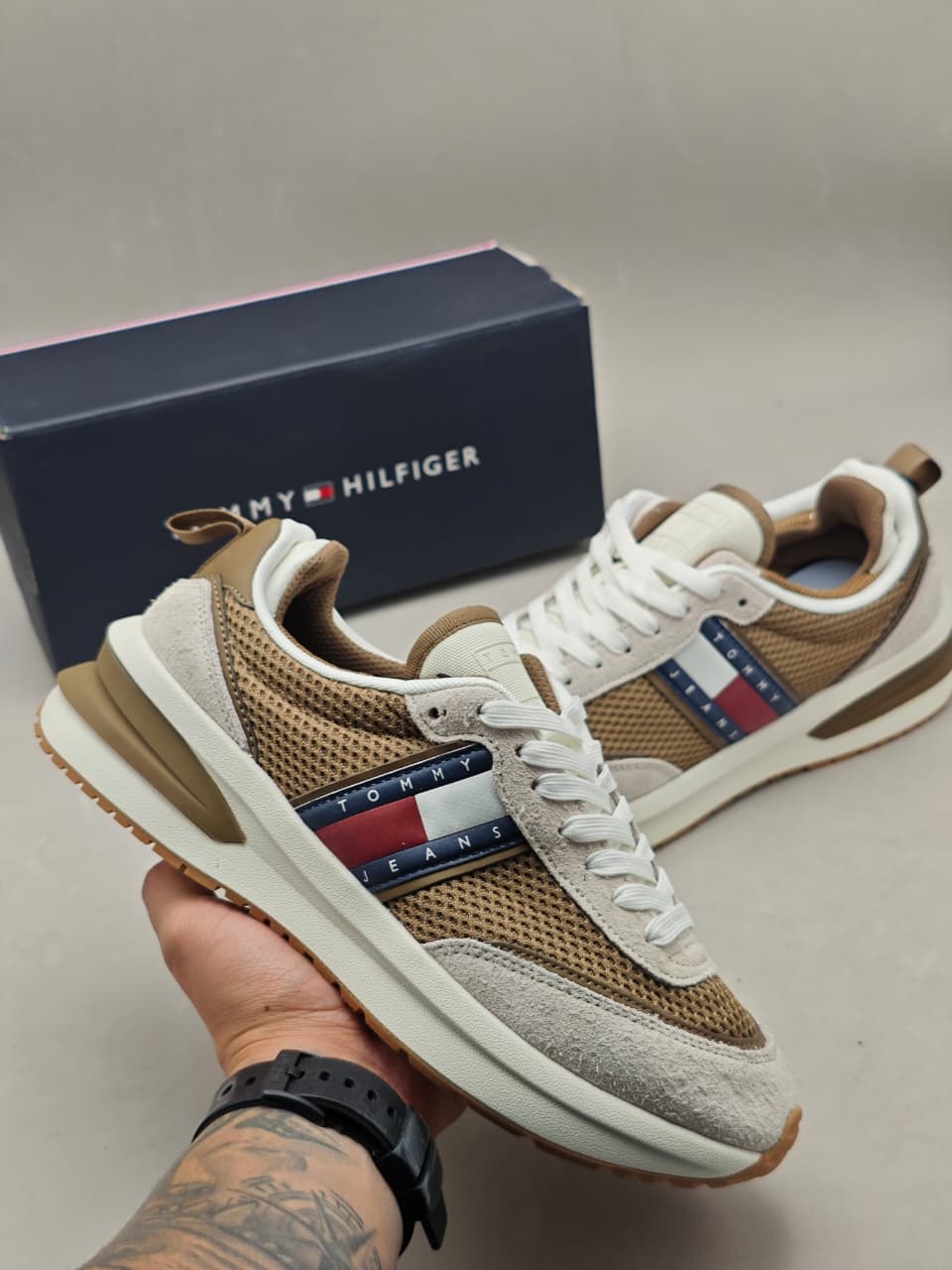 Tommy Jeans Retro Beige