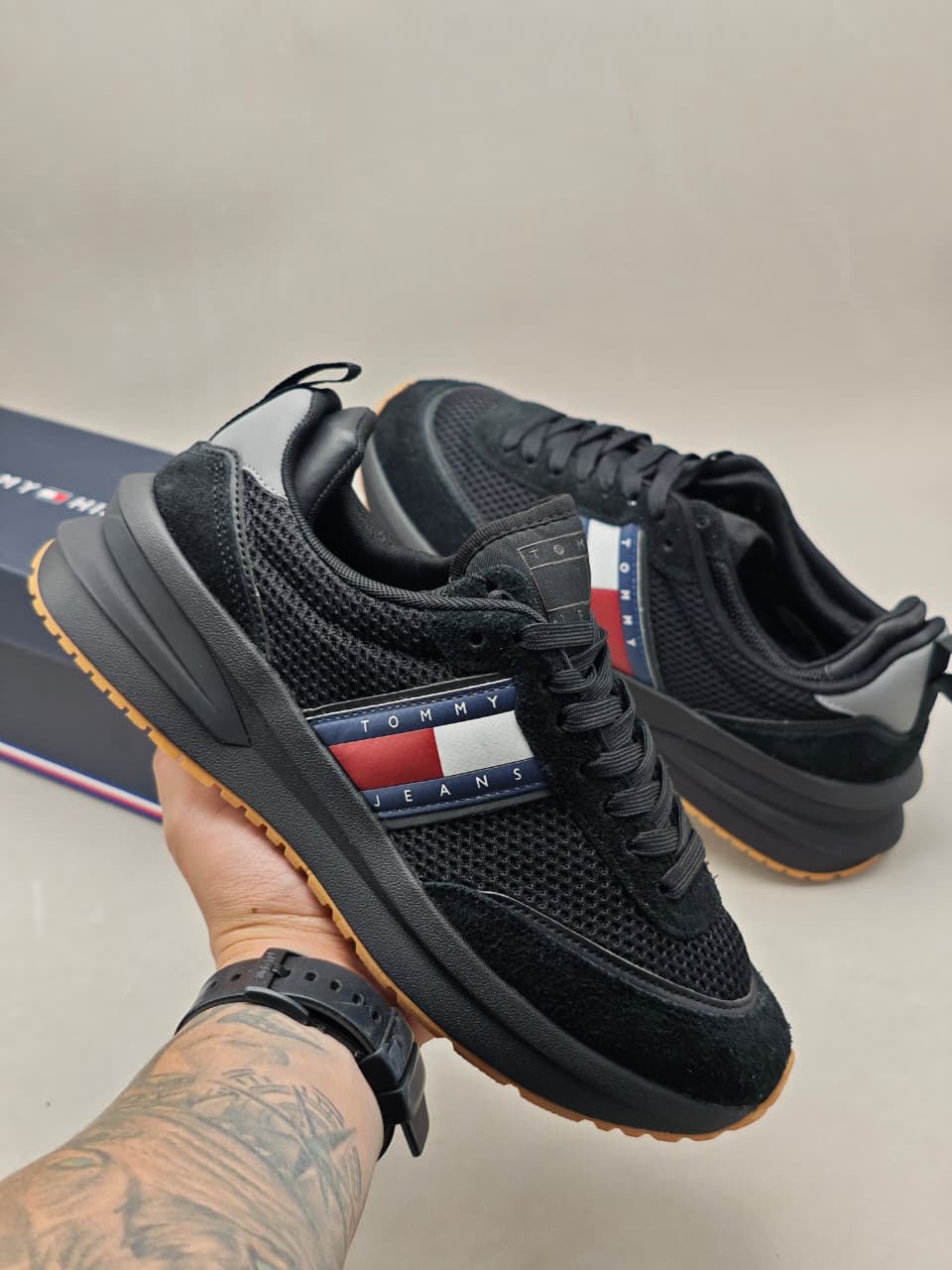 Tommy Jeans Retro Black