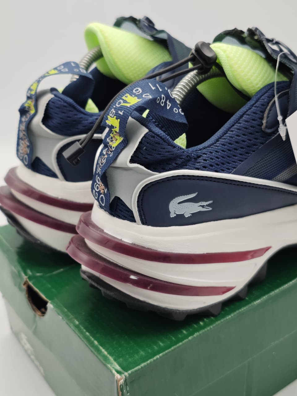Lacoste Active Runway Navy Volt